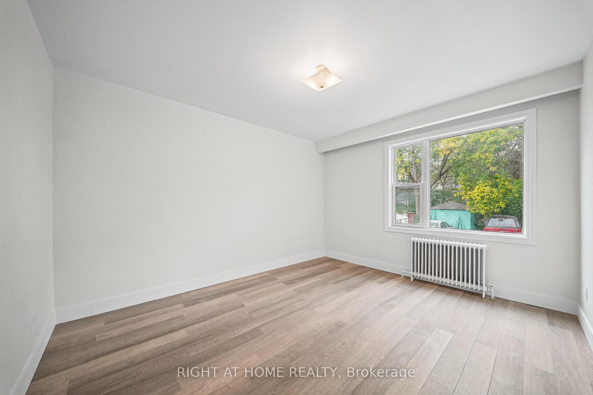 Photo 13 of Unit 3, 32 Vanevery Street, Etobicoke, Mimico — HOMEH