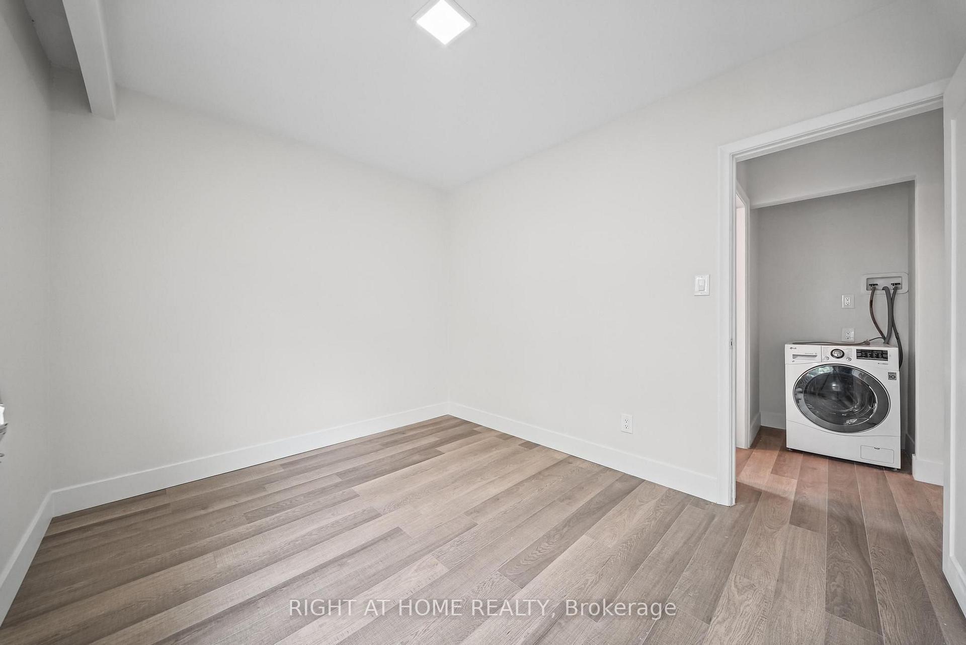 Photo 18 of Unit 3, 32 Vanevery Street, Etobicoke, Mimico — HOMEH