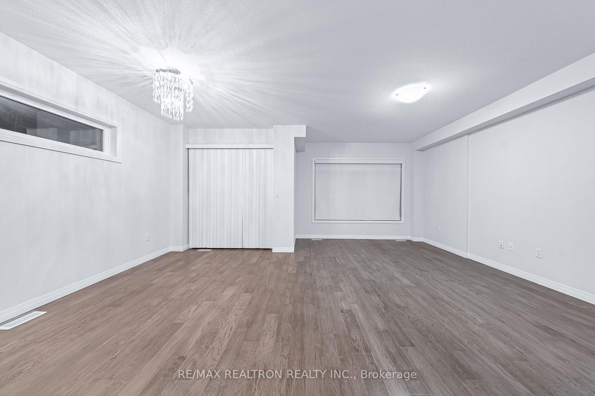 Photo 17 of Unit 99, 30 Times Square Boulevard, Hamilton, Stoney Creek — HOMEH