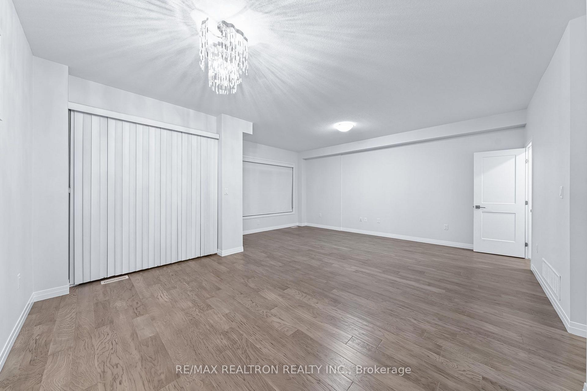 Photo 18 of Unit 99, 30 Times Square Boulevard, Hamilton, Stoney Creek — HOMEH
