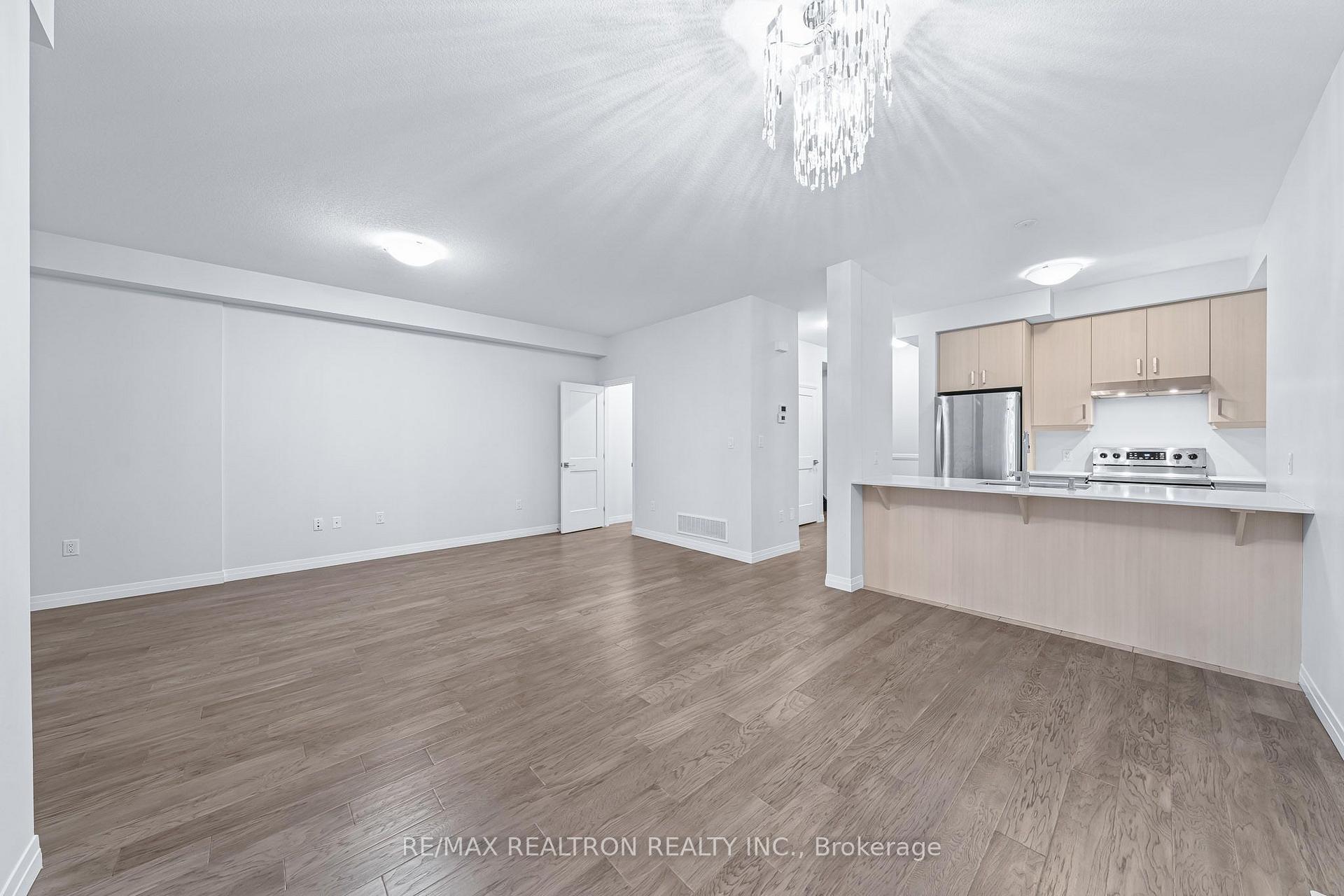 Photo 20 of Unit 99, 30 Times Square Boulevard, Hamilton, Stoney Creek — HOMEH