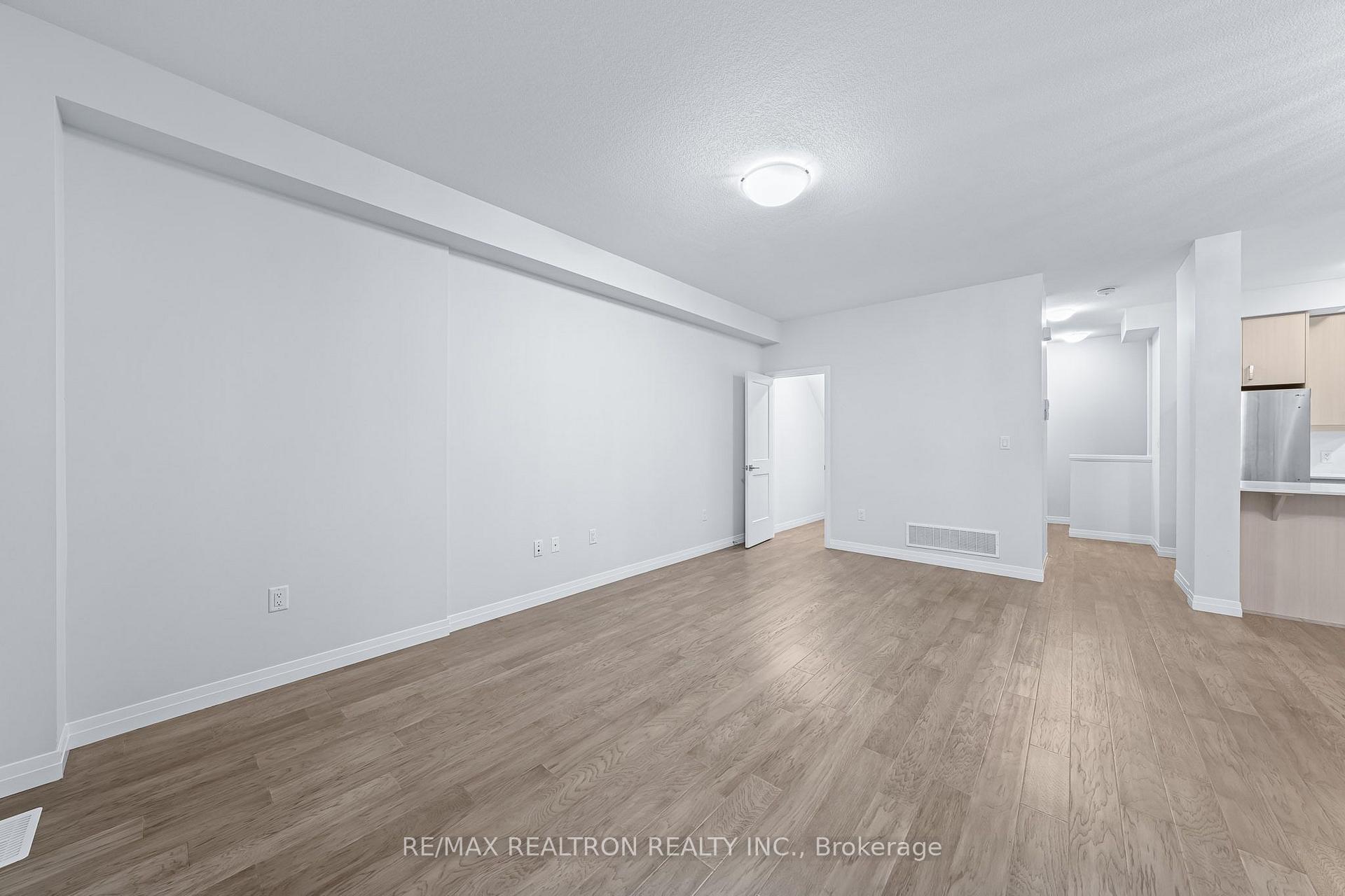 Photo 22 of Unit 99, 30 Times Square Boulevard, Hamilton, Stoney Creek — HOMEH