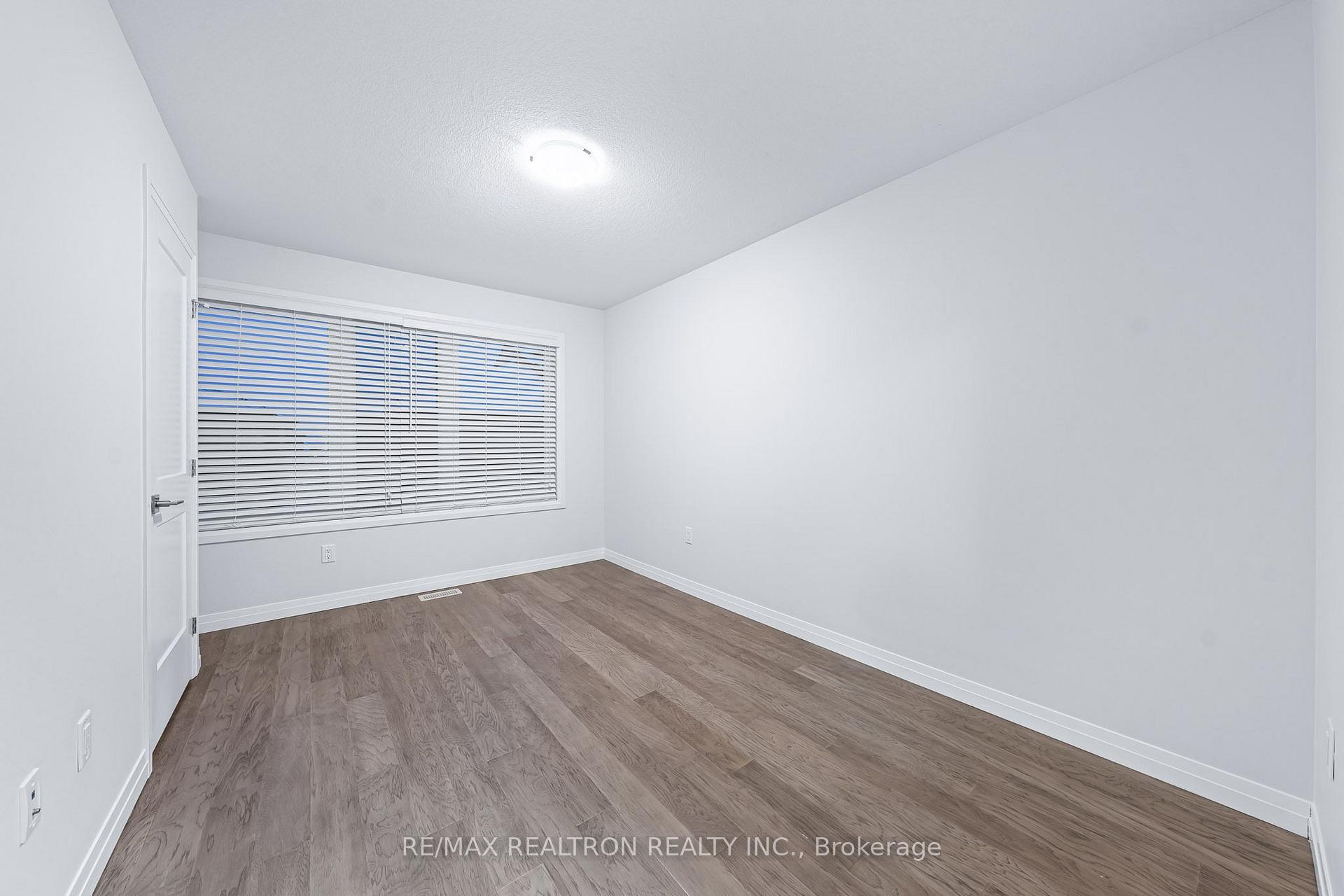 Photo 31 of Unit 99, 30 Times Square Boulevard, Hamilton, Stoney Creek — HOMEH