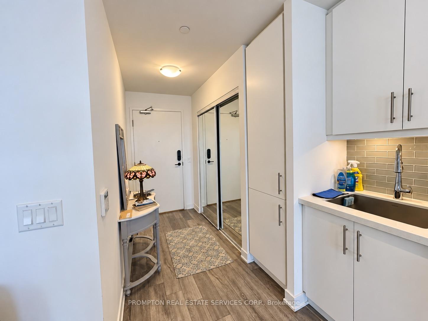 Photo 10 of Unit LPH06, 95 Oneida Crescent, Richmond Hill, Langstaff — HOMEH