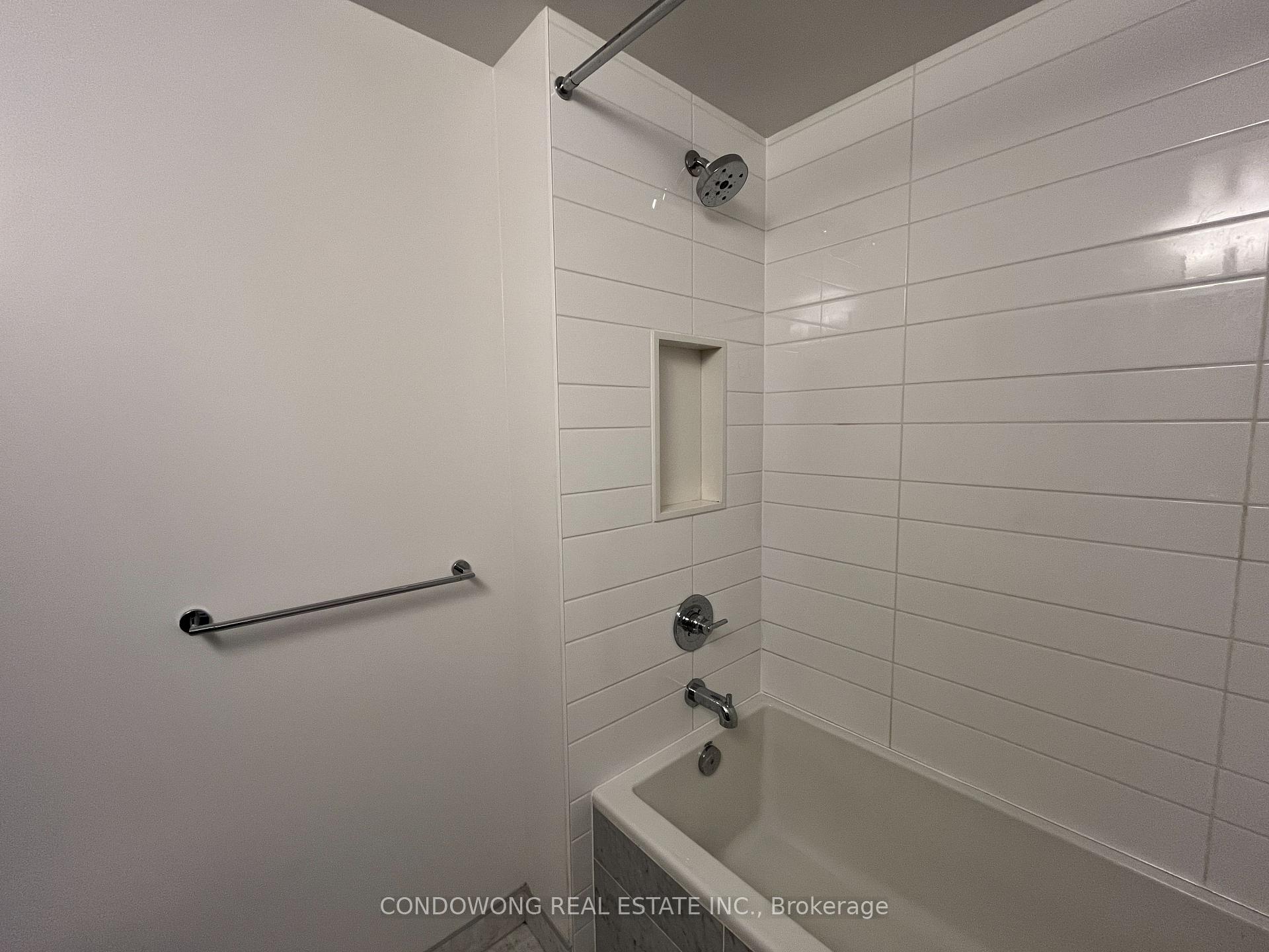 Photo 7 of Unit 1003, 38 Iannuzzi Street, Toronto, Waterfront Communities — HOMEH