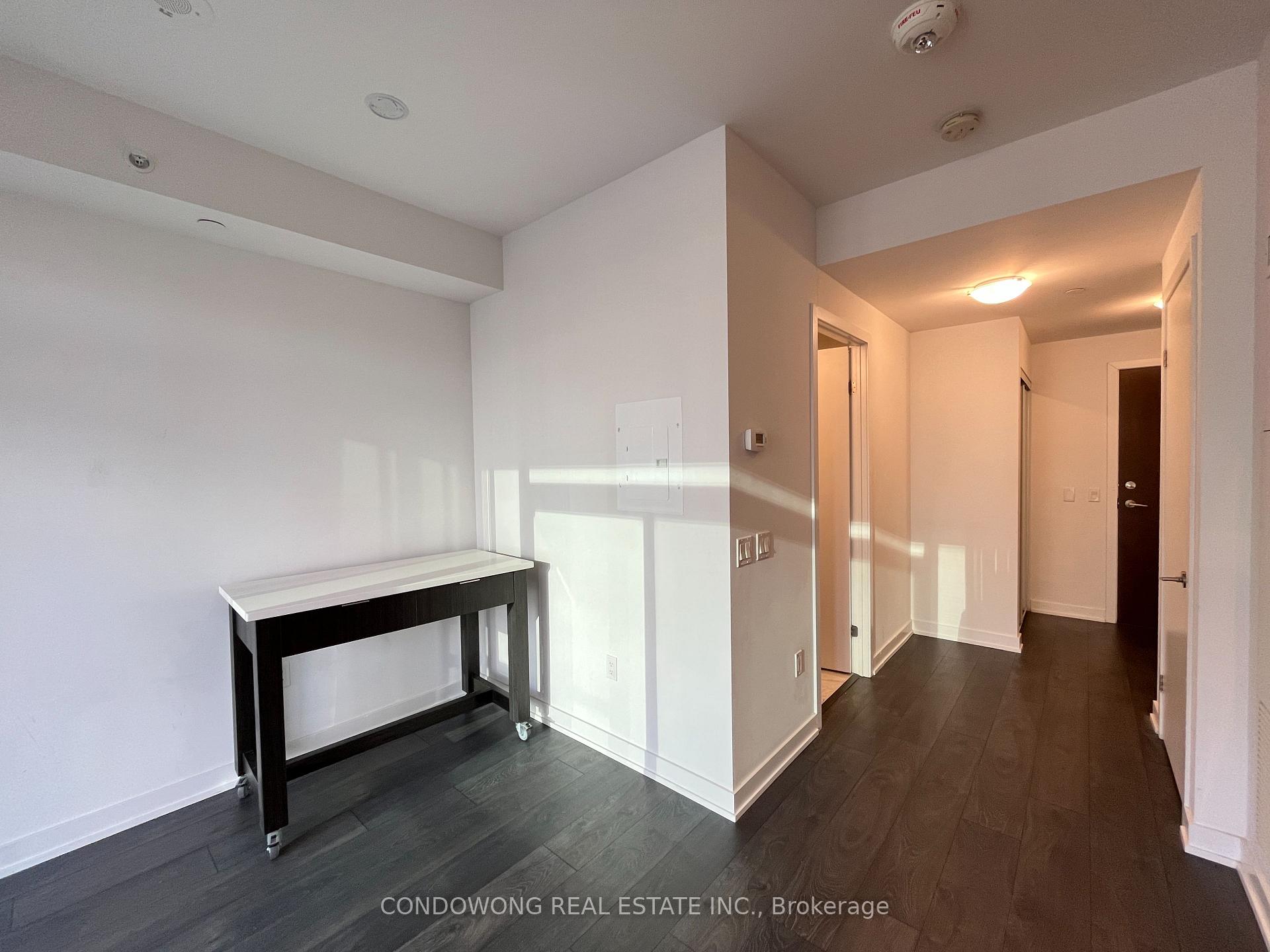 Photo 8 of Unit 1003, 38 Iannuzzi Street, Toronto, Waterfront Communities — HOMEH