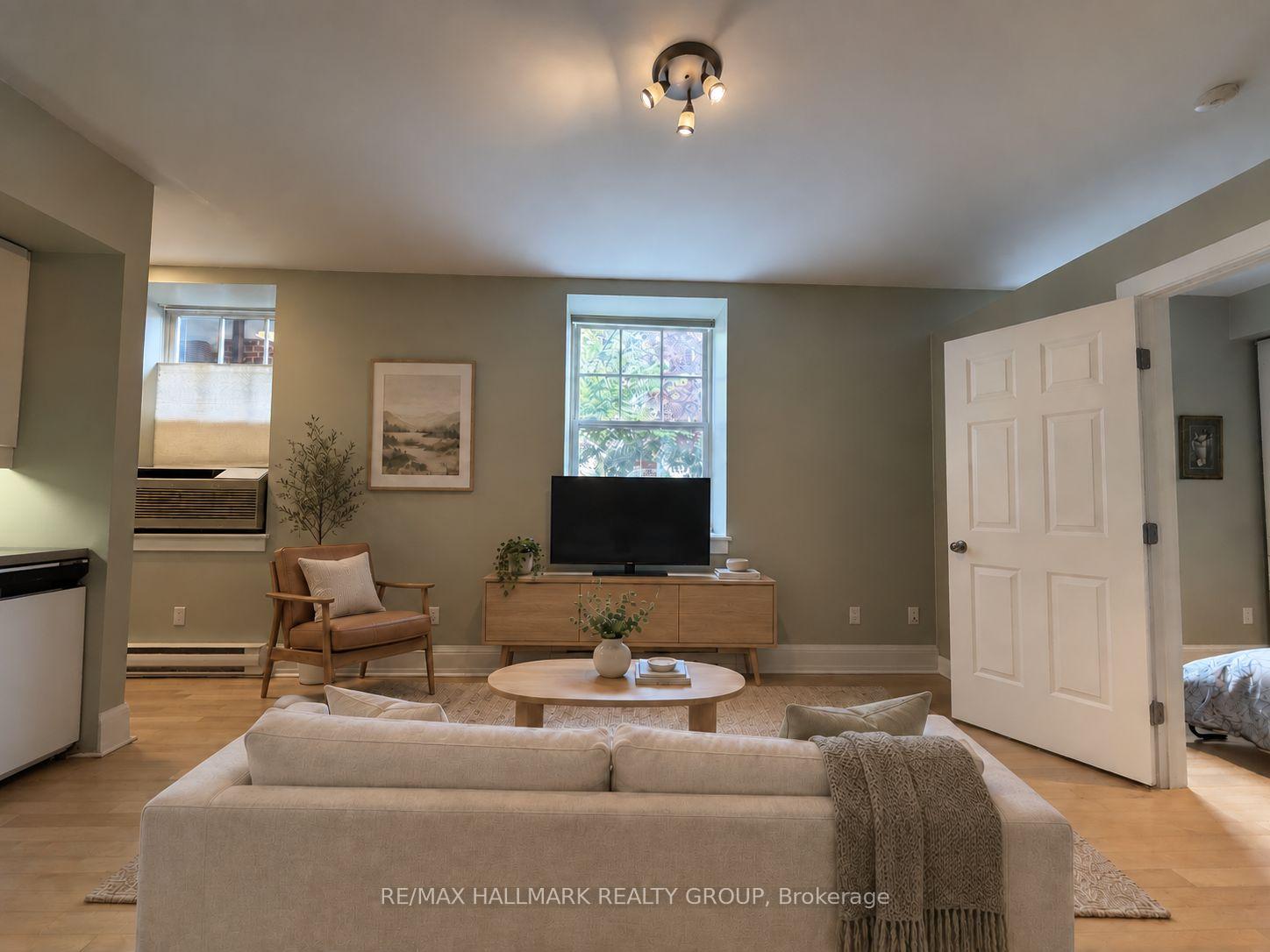 Photo 8 of Unit 1C, 268 First Avenue, Ottawa, Glebe — HOMEH