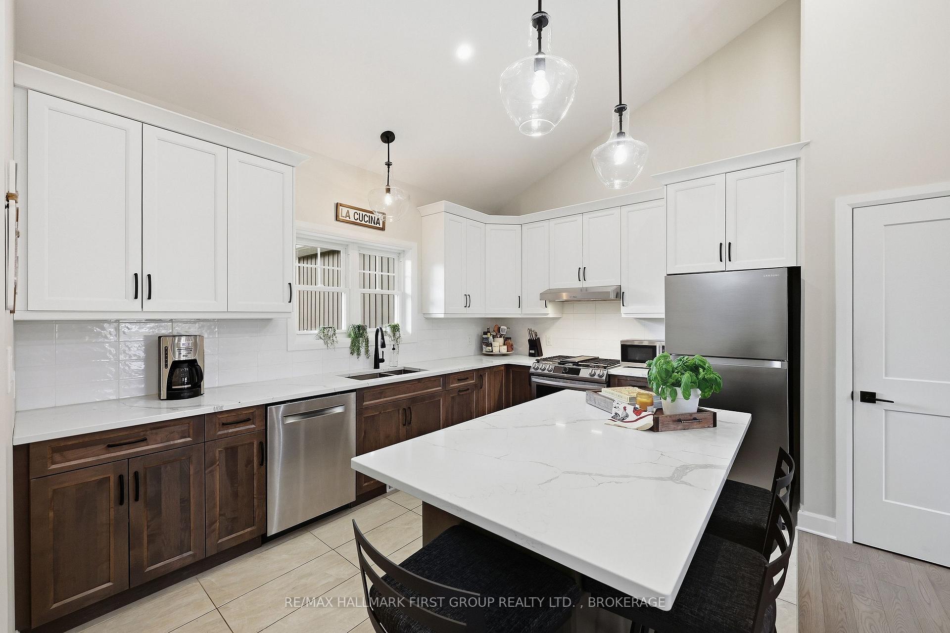 Photo 13 of 6909 Battersea Road, Frontenac, Frontenac South — HOMEH