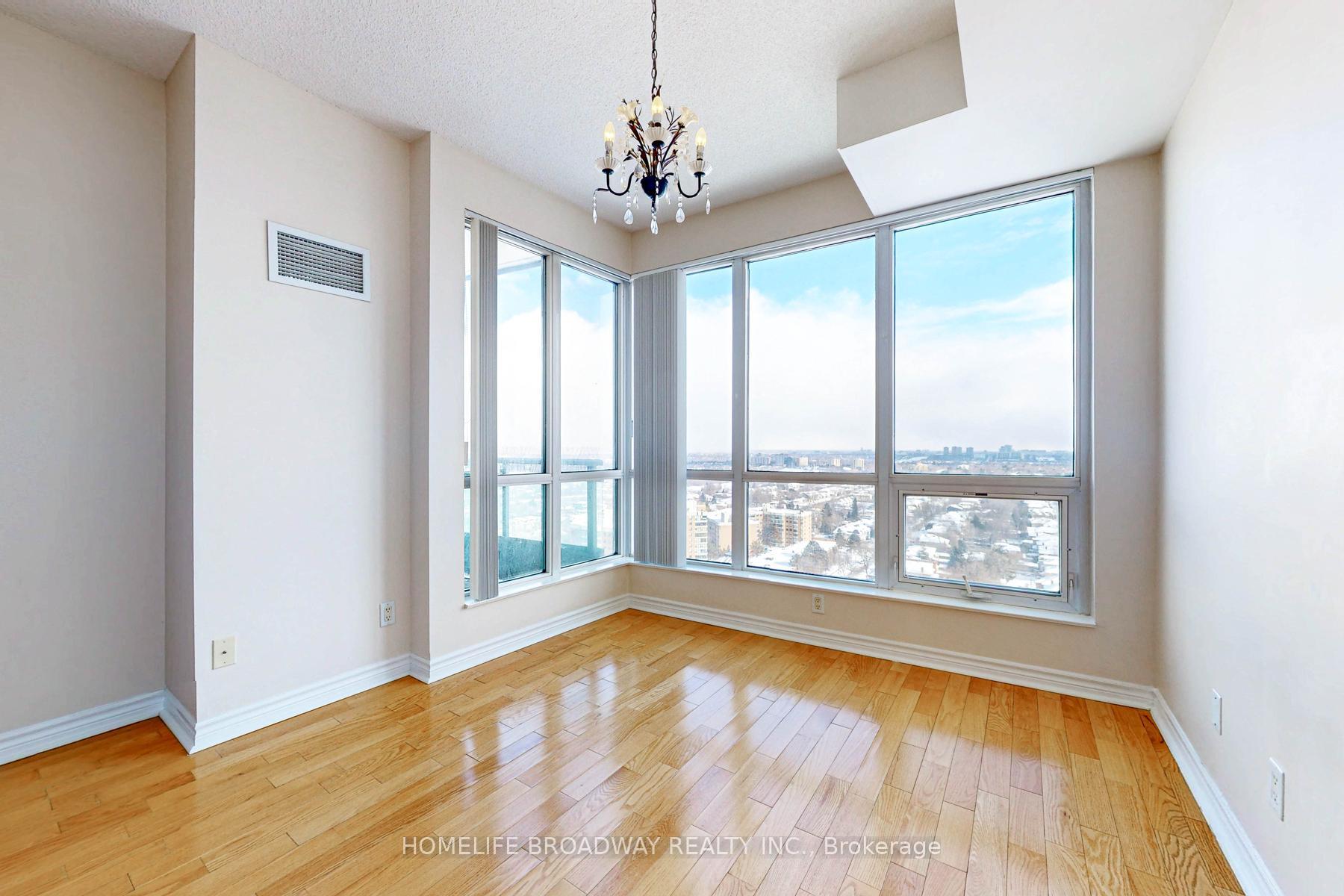 Photo 11 of Unit 2215, 18 Holmes Avenue, North York, Willowdale East — HOMEH