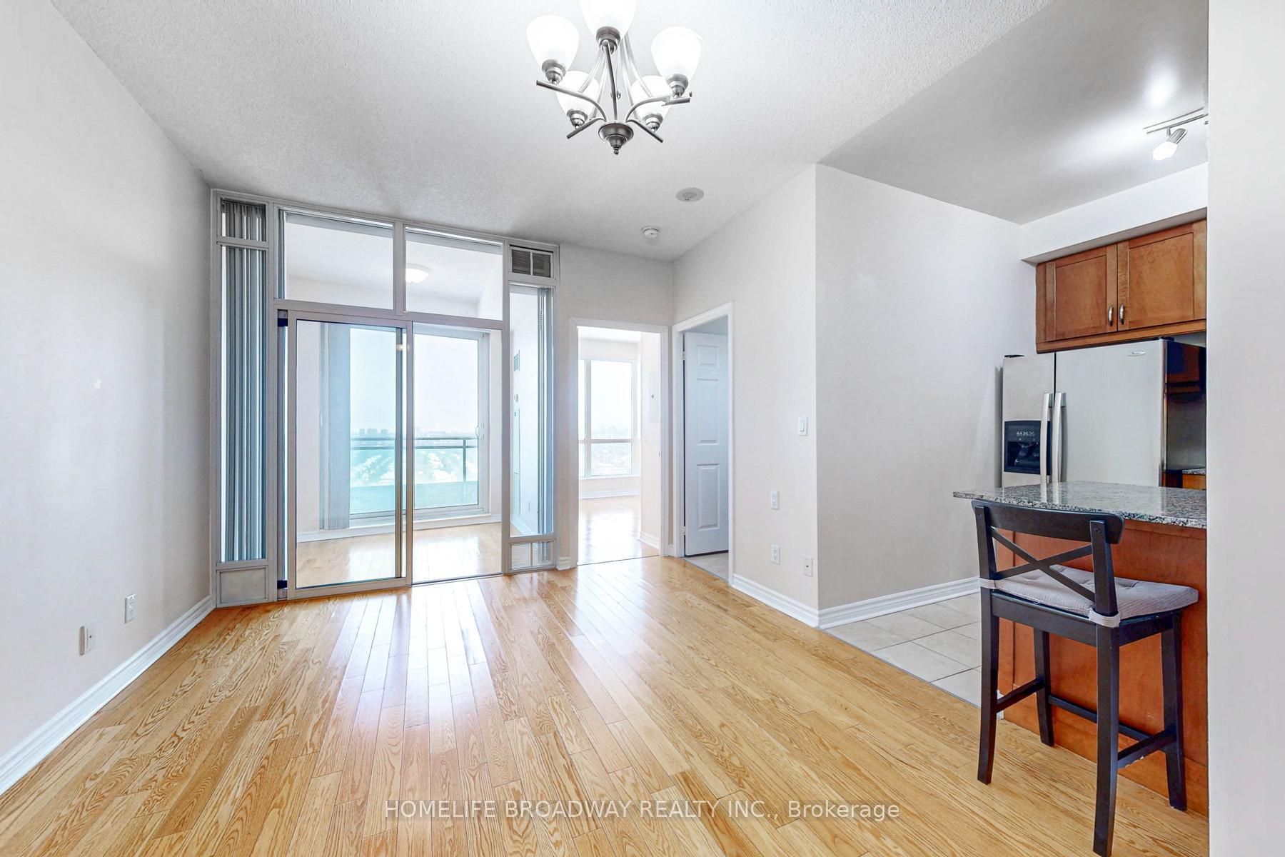 Photo 15 of Unit 2215, 18 Holmes Avenue, North York, Willowdale East — HOMEH