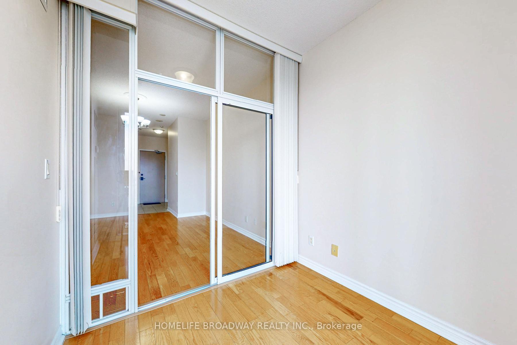 Photo 21 of Unit 2215, 18 Holmes Avenue, North York, Willowdale East — HOMEH