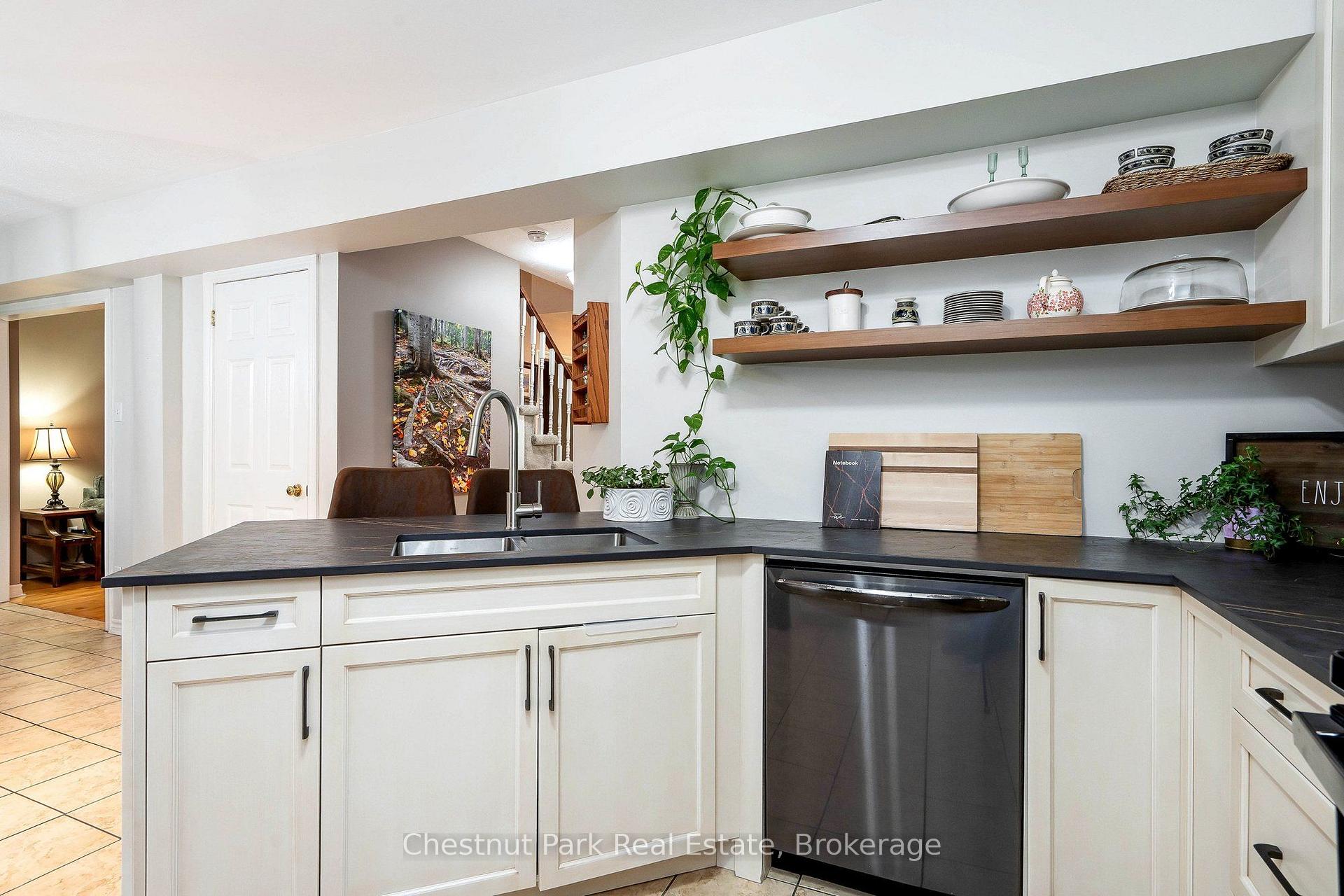 Photo 22 of 31 Bush Street, Collingwood — HOMEH