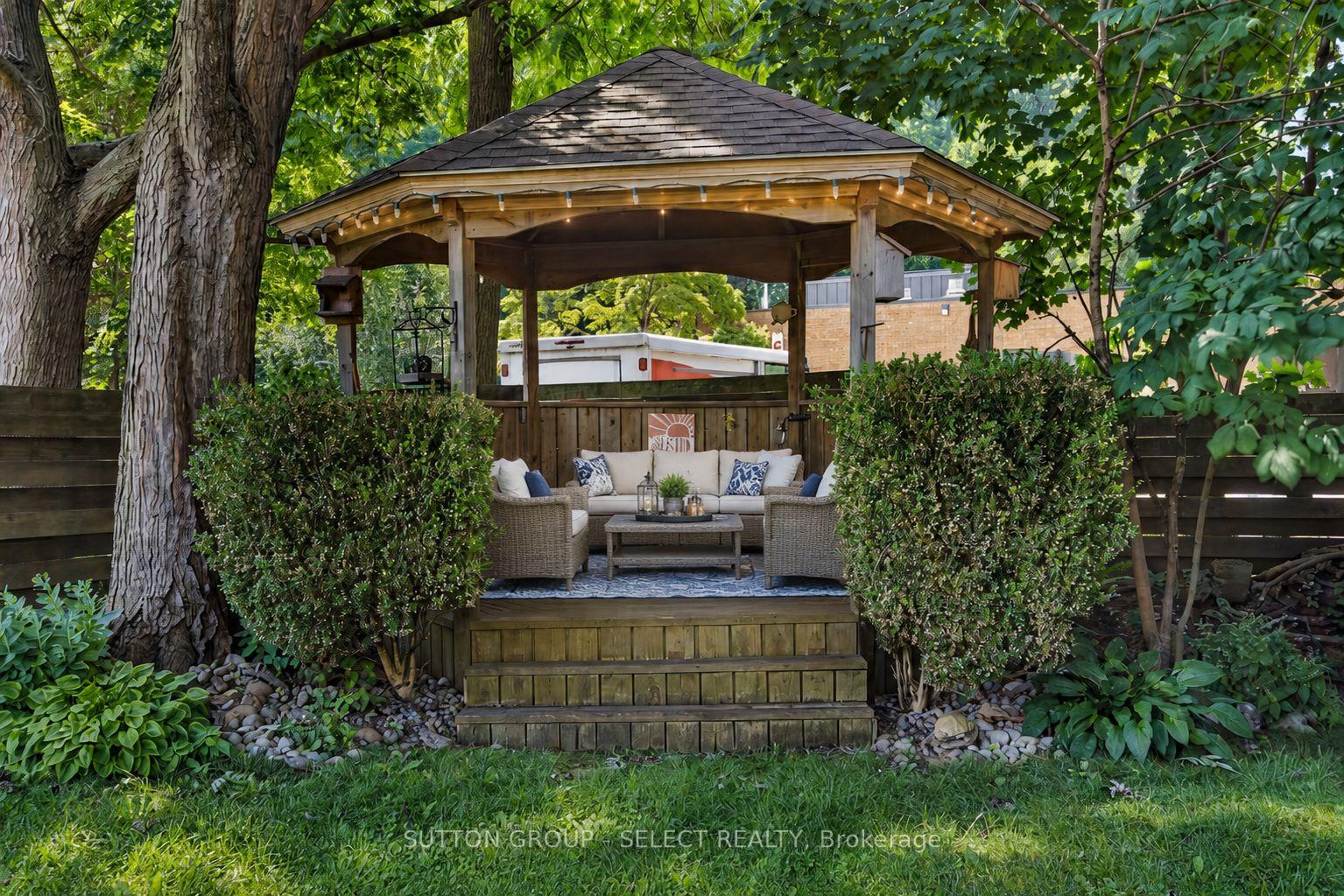 Photo 33 of 280 Charlotte Street, Central Elgin, Port Stanley — HOMEH