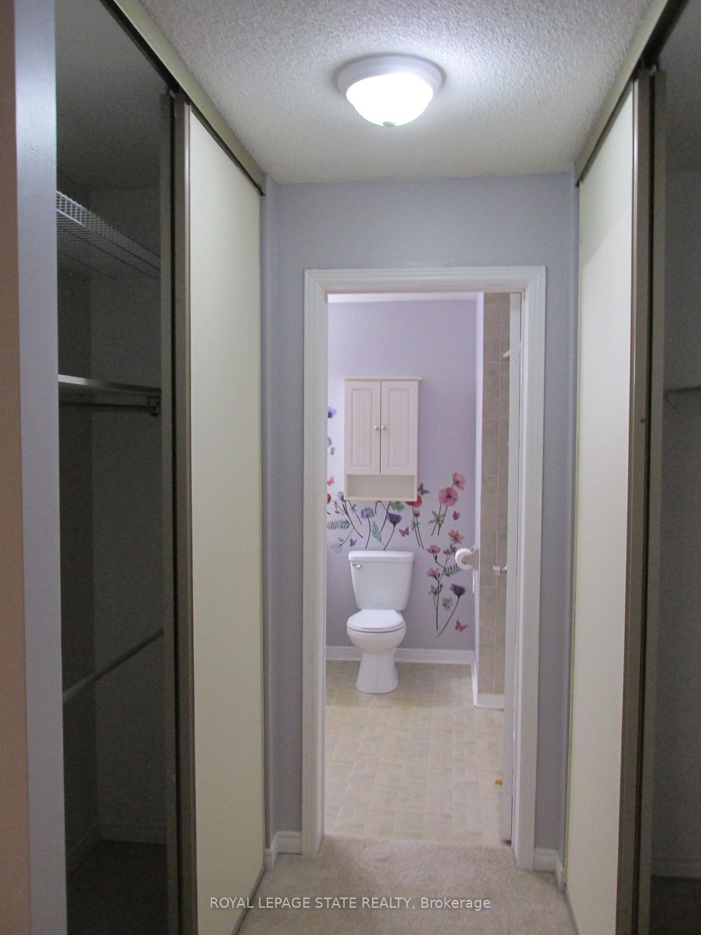 Photo 12 of Unit 203, 5 Niagara Street, Grimsby, Grimsby West — HOMEH