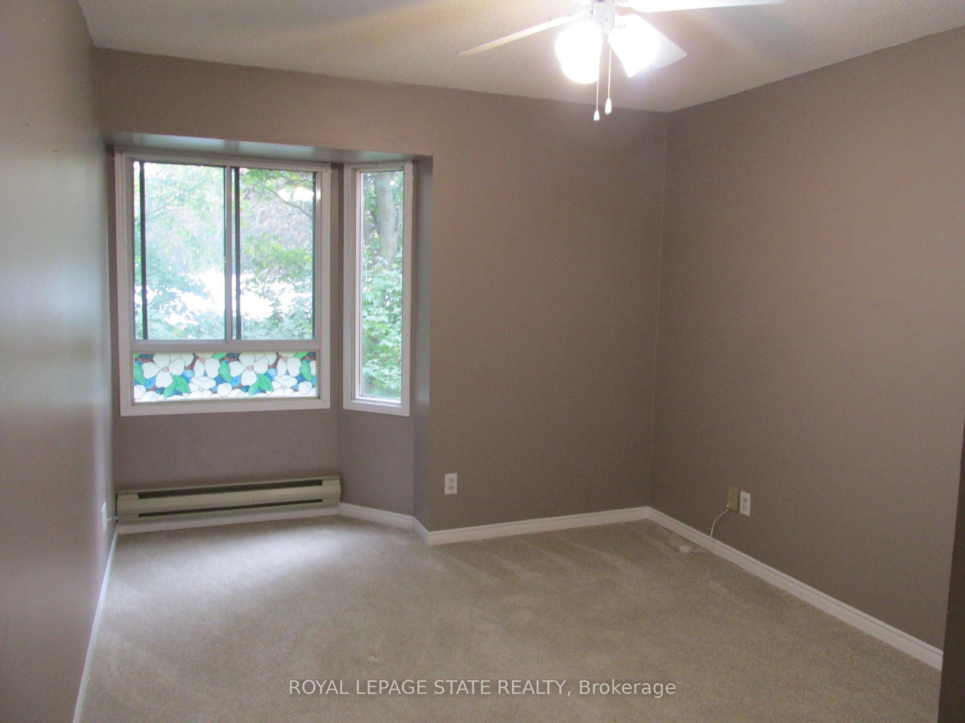 Photo 16 of Unit 203, 5 Niagara Street, Grimsby, Grimsby West — HOMEH