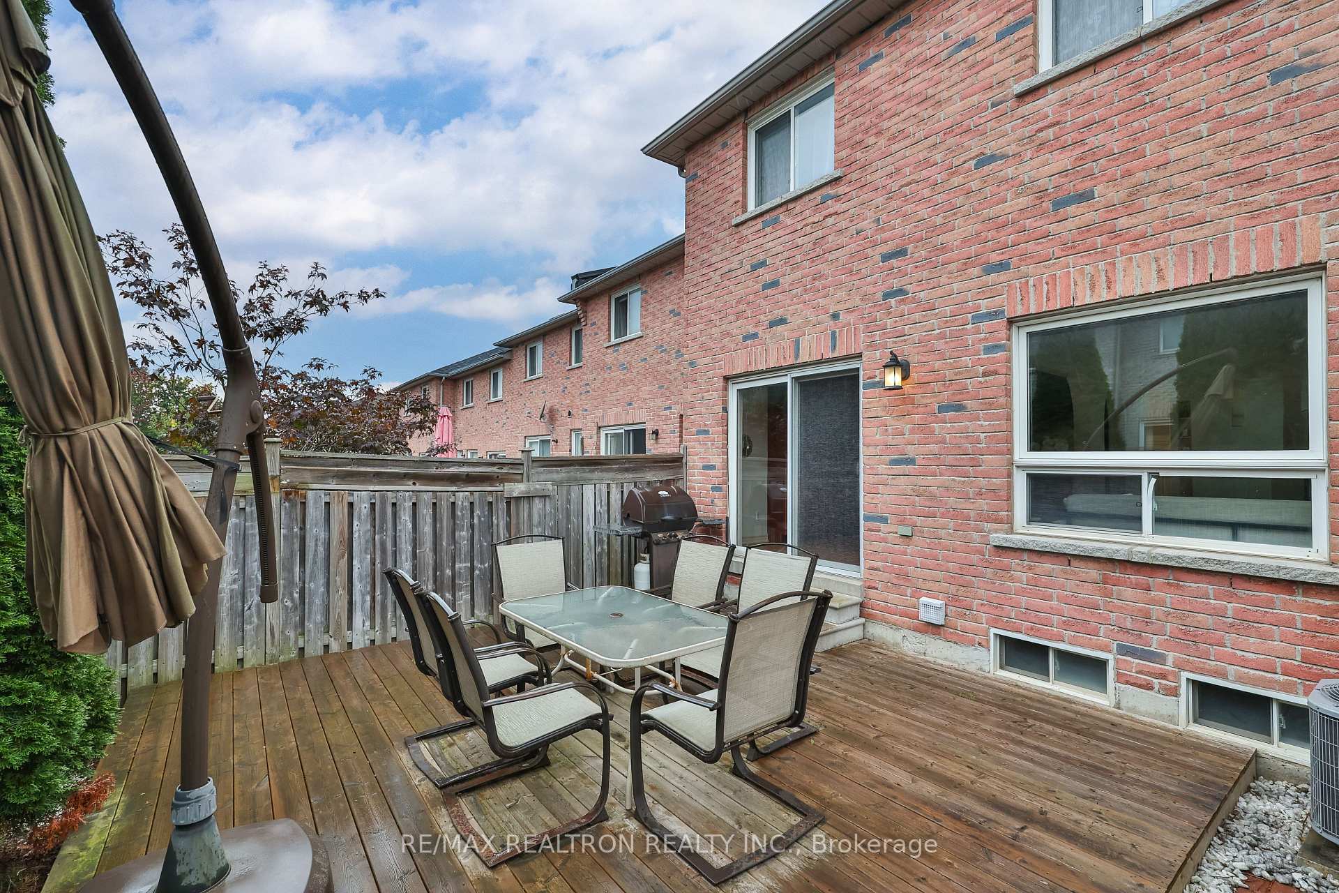 Photo 41 of 27 Martell Gate, Aurora, Bayview Northeast — HOMEH