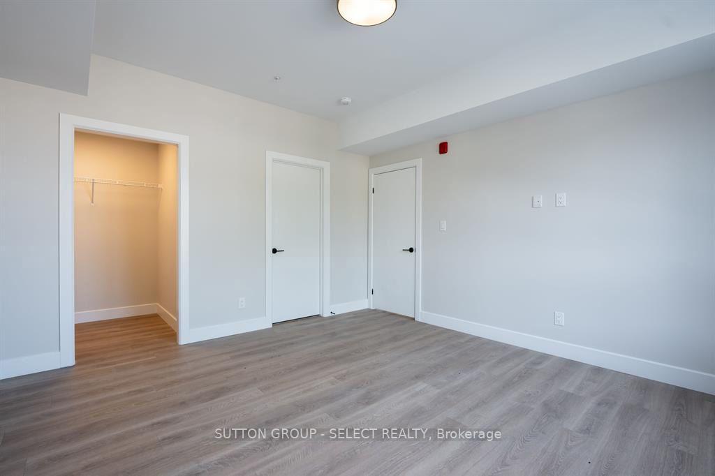 Photo 13 of Unit 403, 15 James Street, South Huron, Exeter — HOMEH
