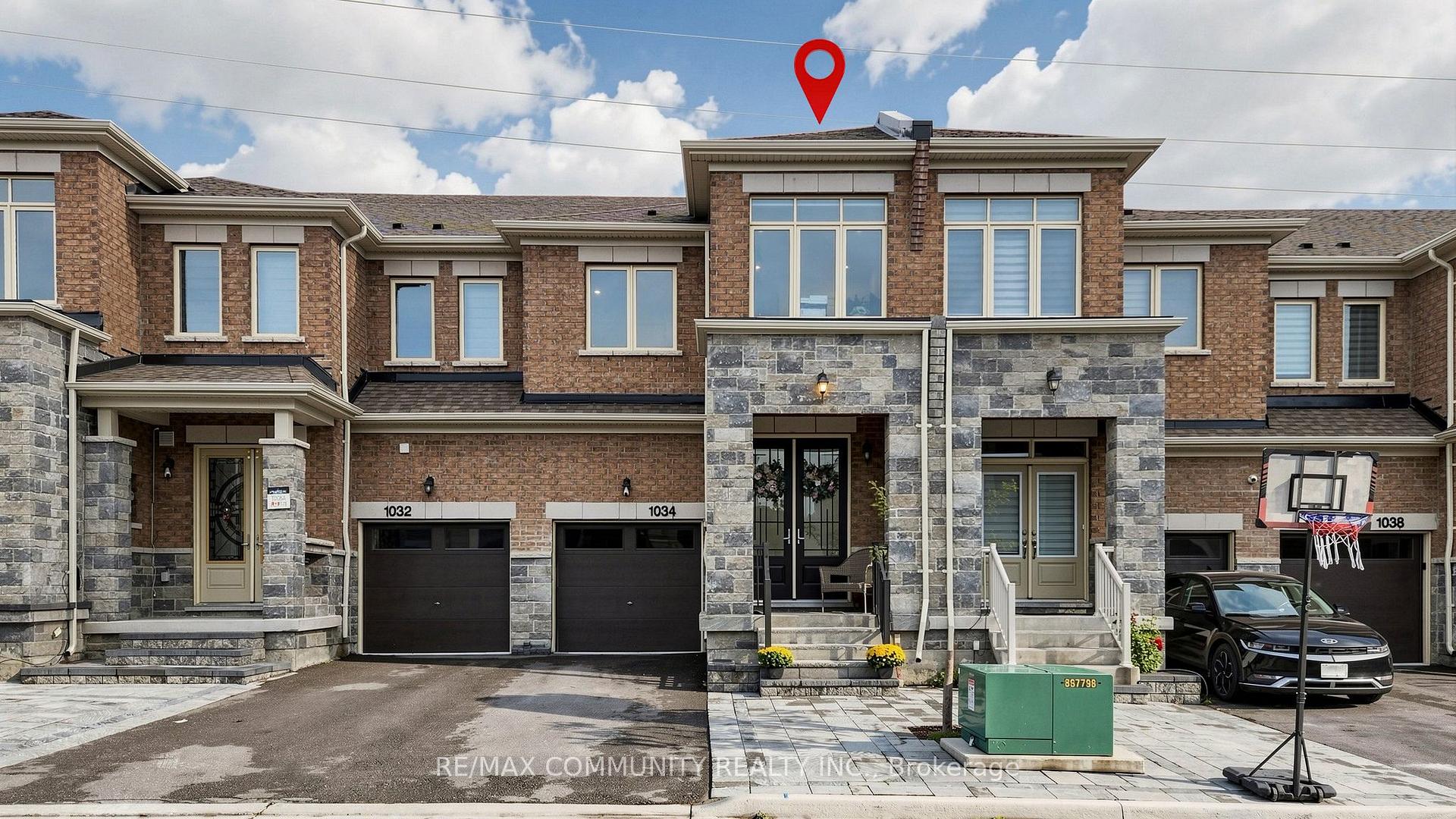 Photo 2 of 1034 Skyridge Boulevard, Pickering, Rural Pickering — HOMEH