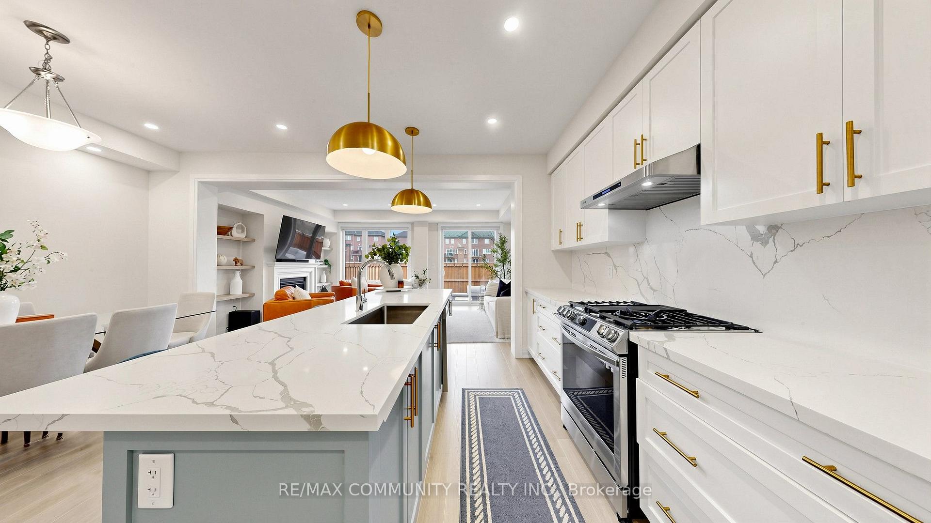 Photo 17 of 1034 Skyridge Boulevard, Pickering, Rural Pickering — HOMEH