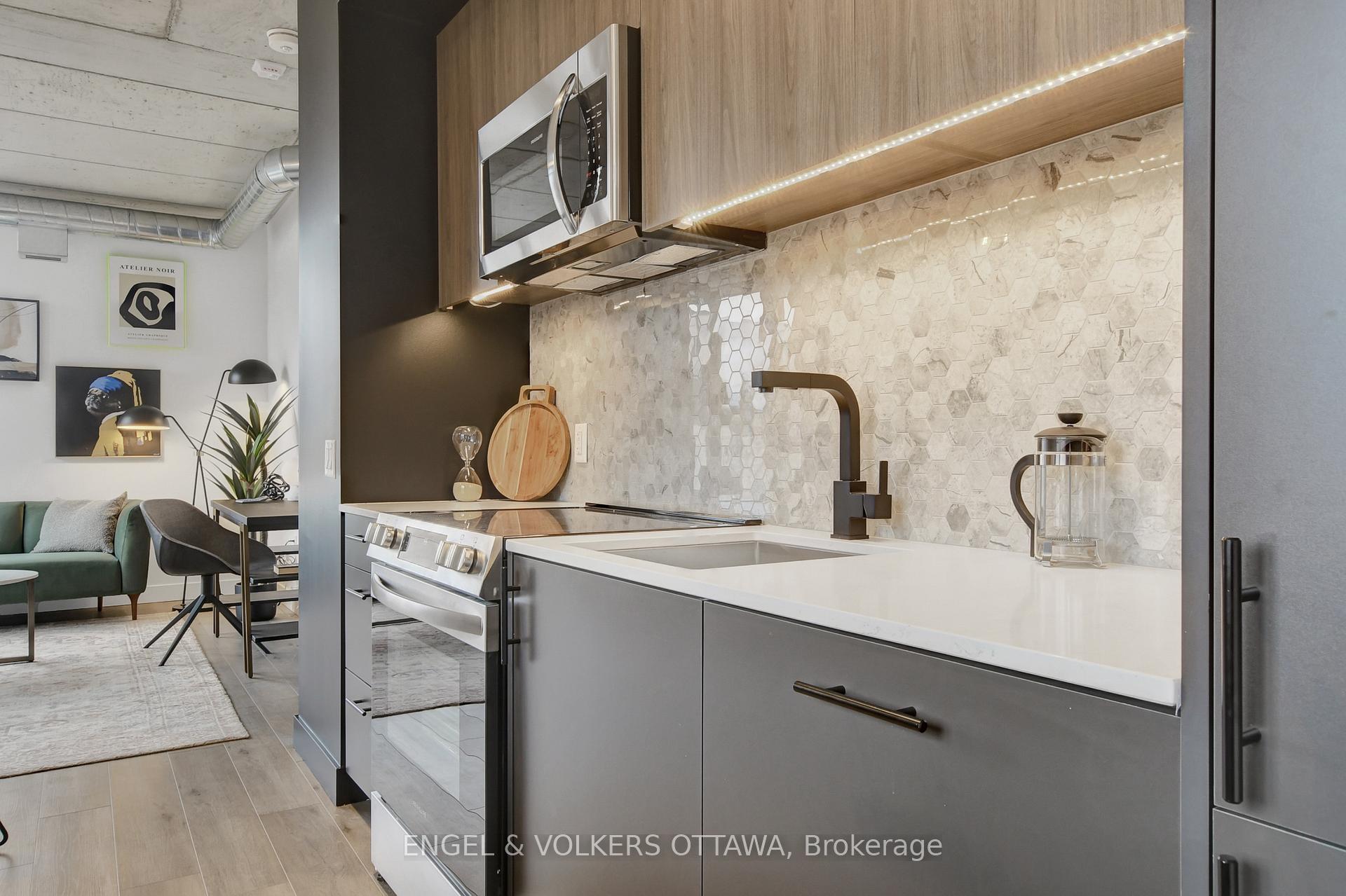 Photo 11 of Unit 405, 10 James Street, Ottawa, Ottawa Centre — HOMEH