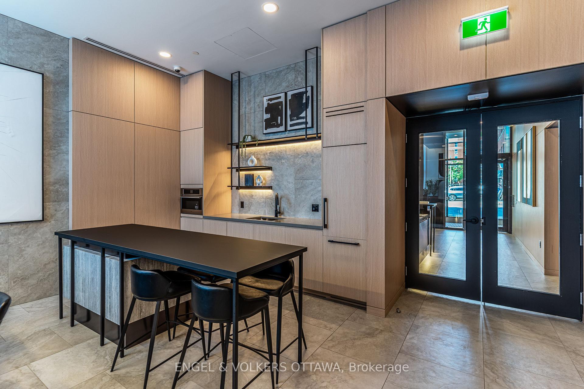 Photo 37 of Unit 709, 10 James Street, Ottawa, Ottawa Centre — HOMEH