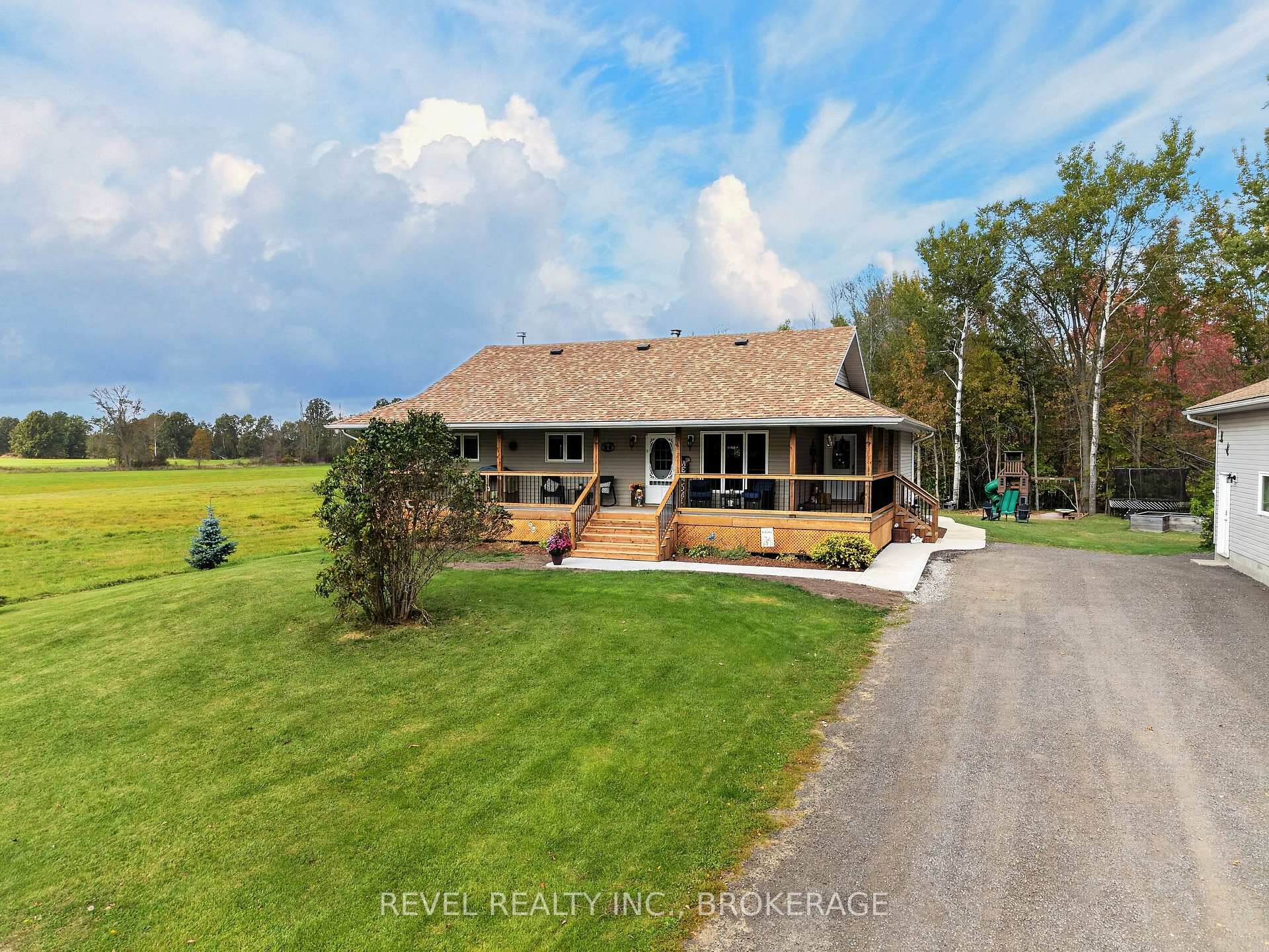 Photo 2 of 5140 Arena Boundary Road, Frontenac, Frontenac Centre — HOMEH