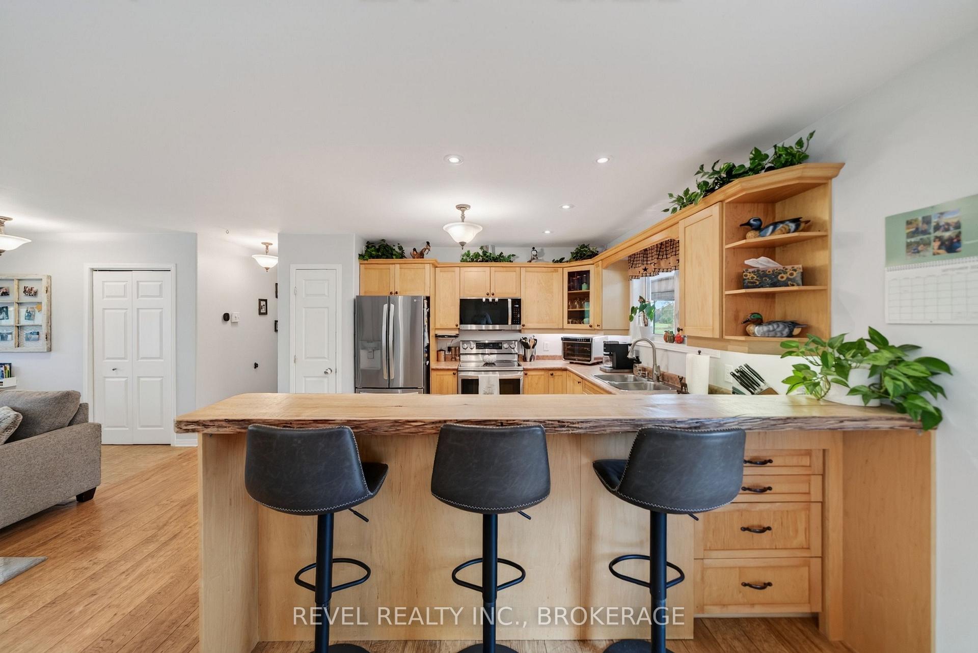 Photo 11 of 5140 Arena Boundary Road, Frontenac, Frontenac Centre — HOMEH