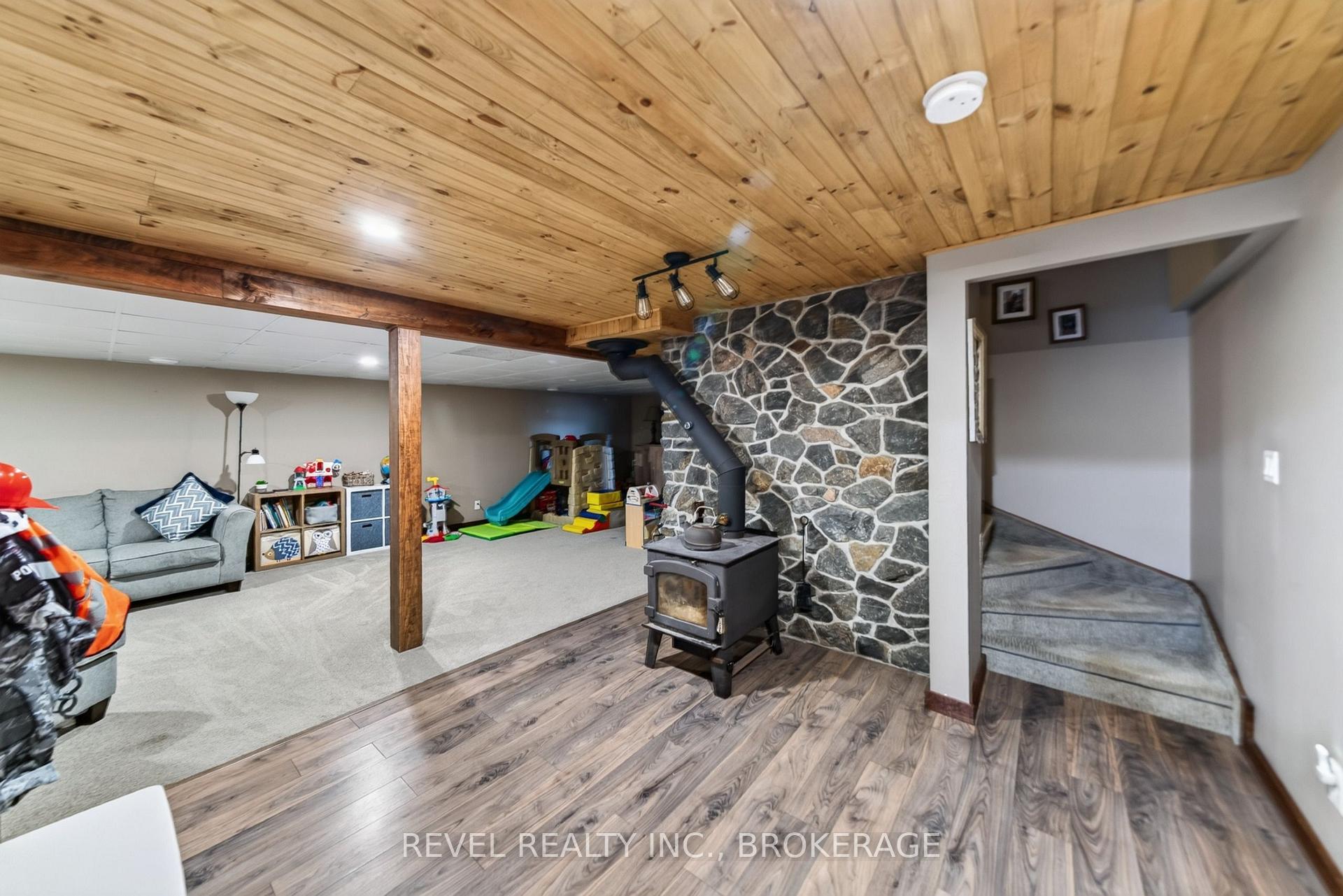 Photo 26 of 5140 Arena Boundary Road, Frontenac, Frontenac Centre — HOMEH