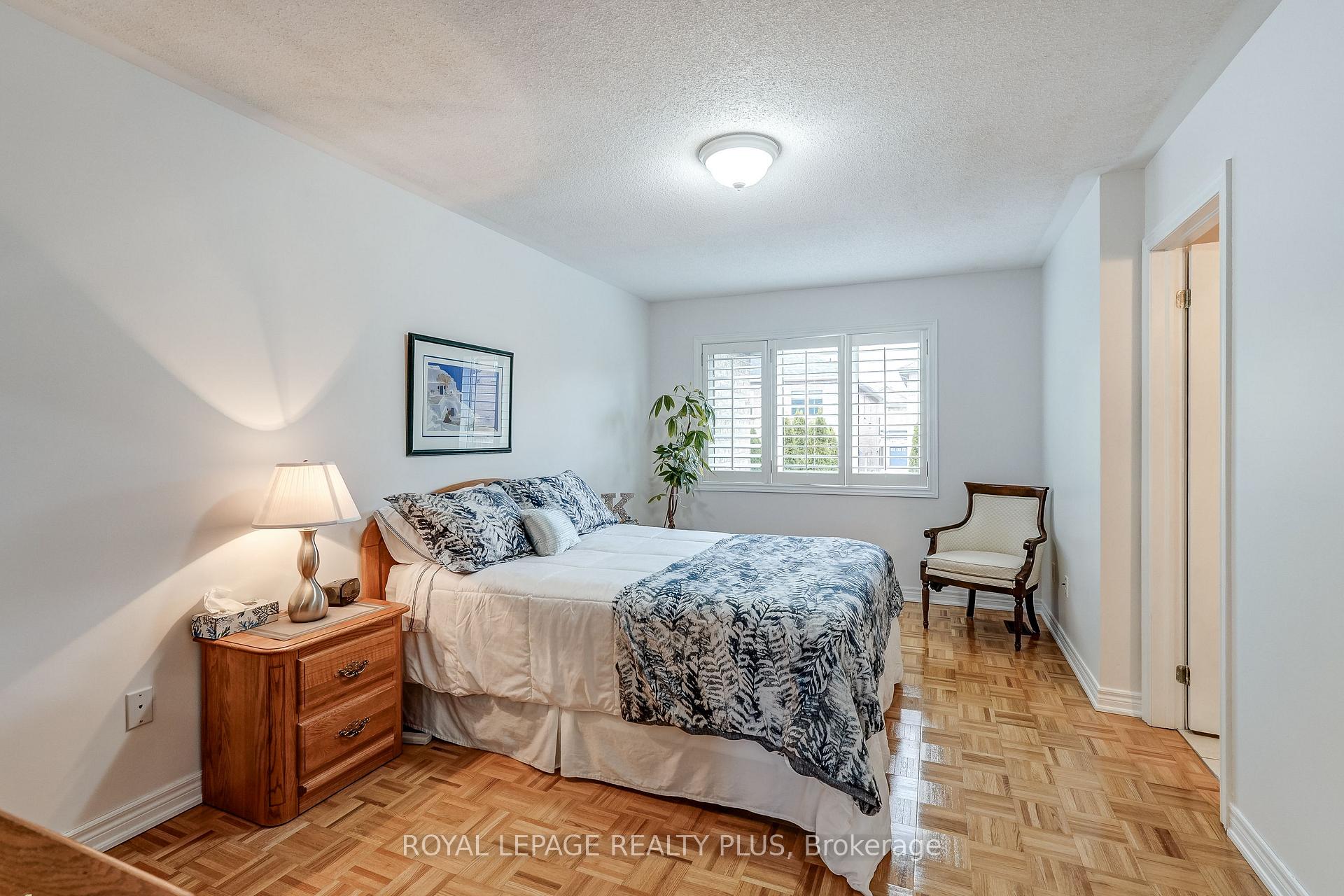 Photo 15 of 172 Lauderdale Drive, Vaughan, Patterson — HOMEH