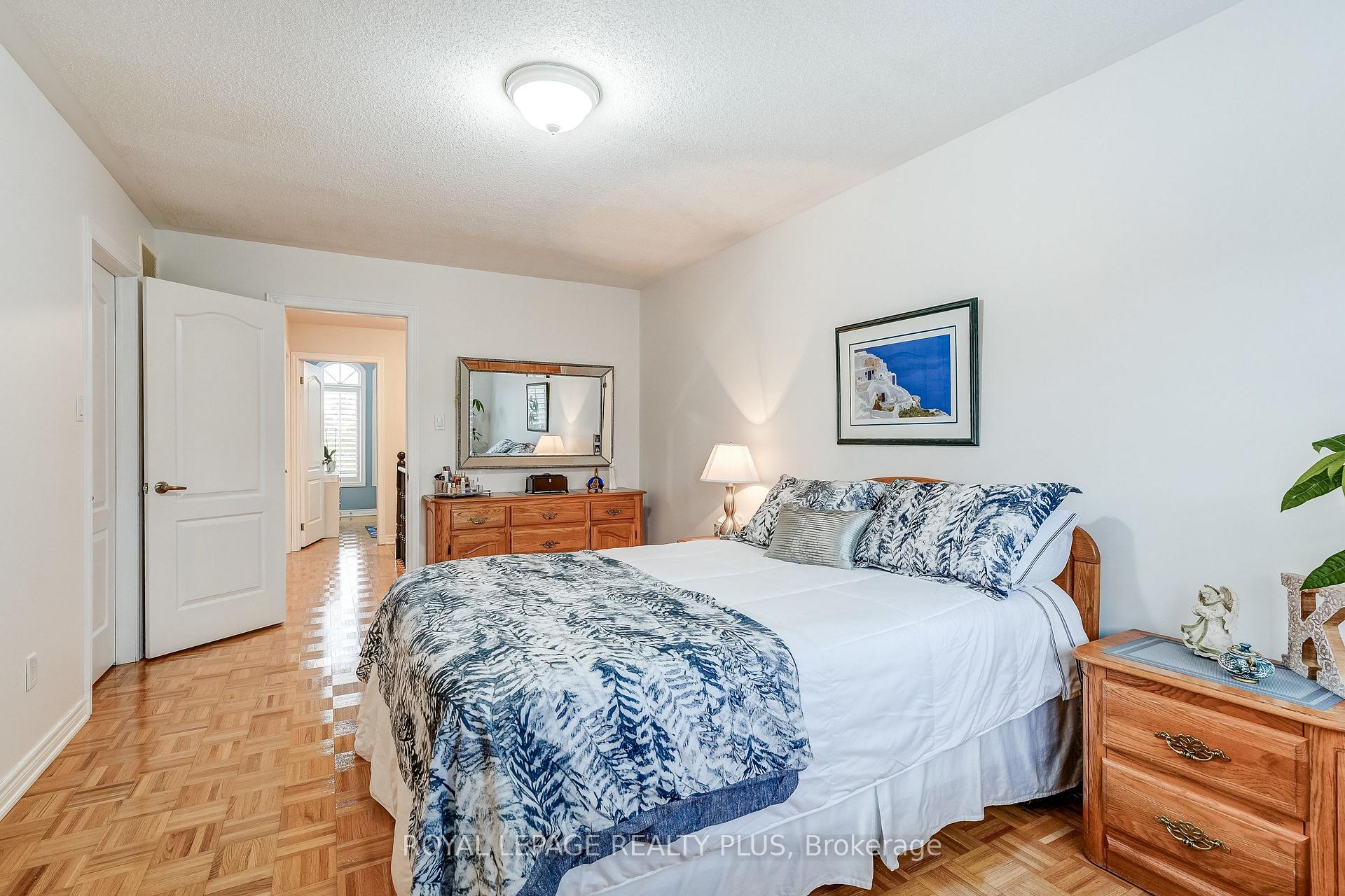 Photo 16 of 172 Lauderdale Drive, Vaughan, Patterson — HOMEH