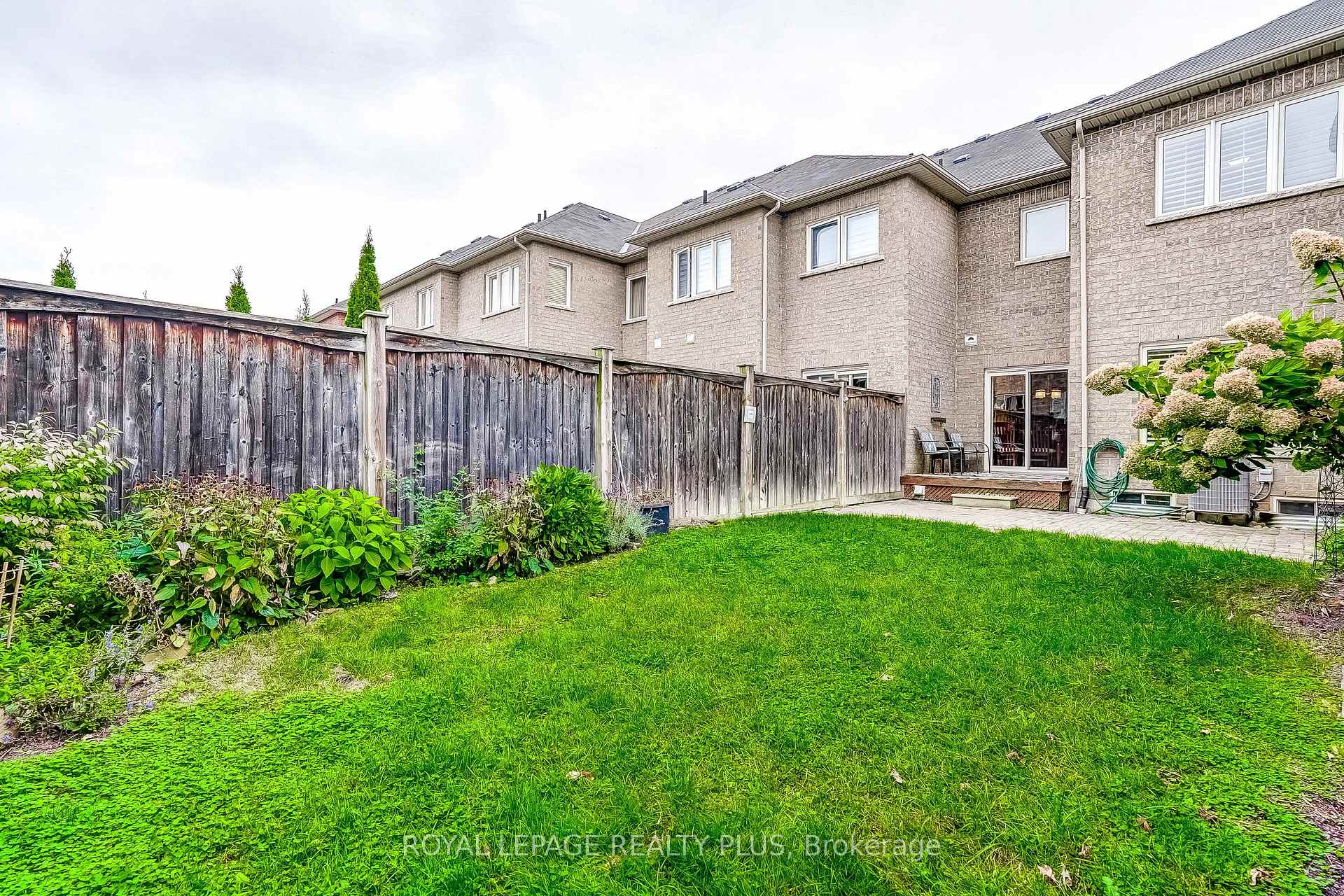 Photo 18 of 172 Lauderdale Drive, Vaughan, Patterson — HOMEH