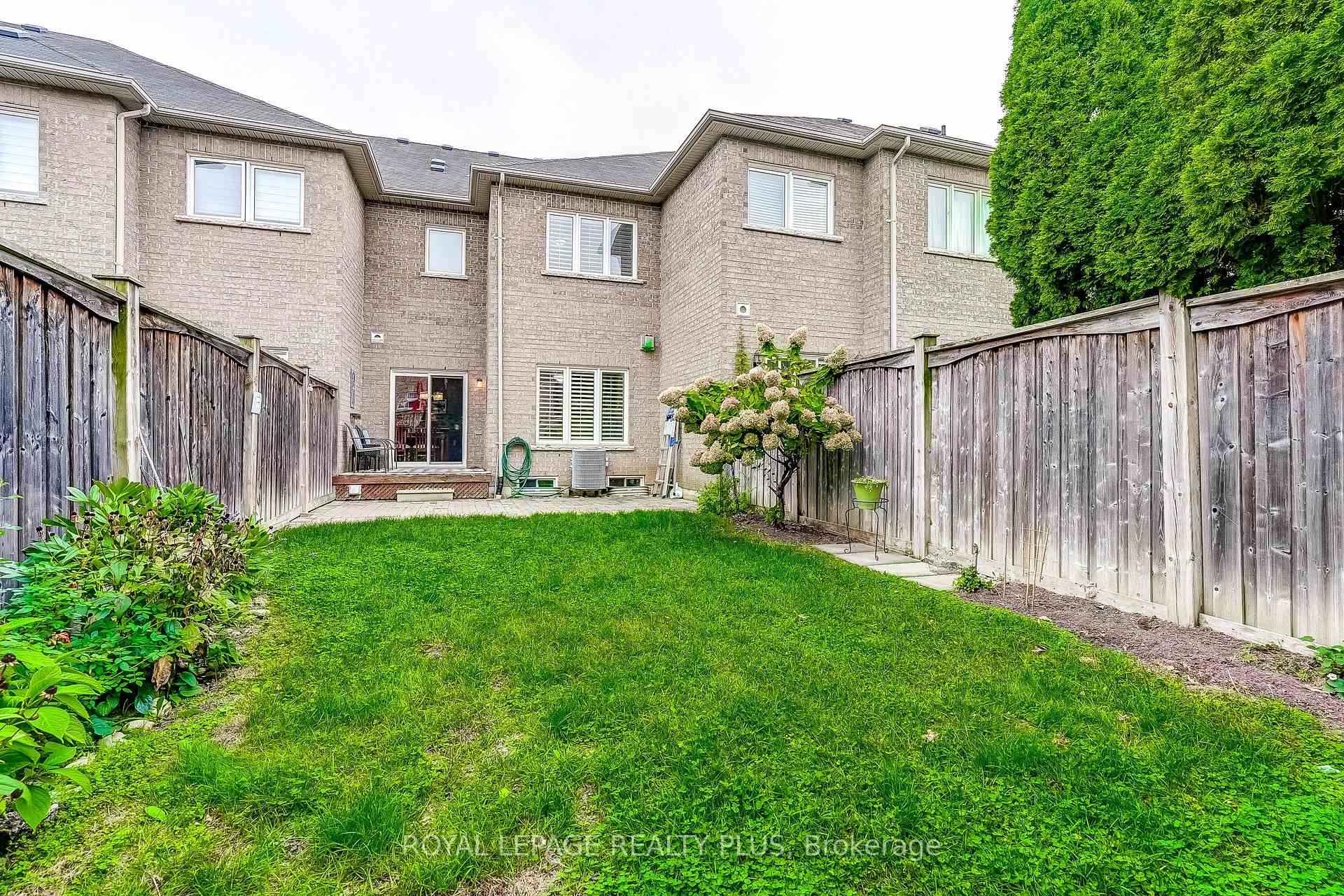 Photo 19 of 172 Lauderdale Drive, Vaughan, Patterson — HOMEH