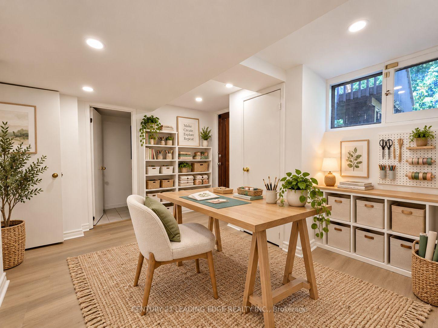 Photo 24 of 39 Sumner Heights Drive, North York, Bayview Village — HOMEH