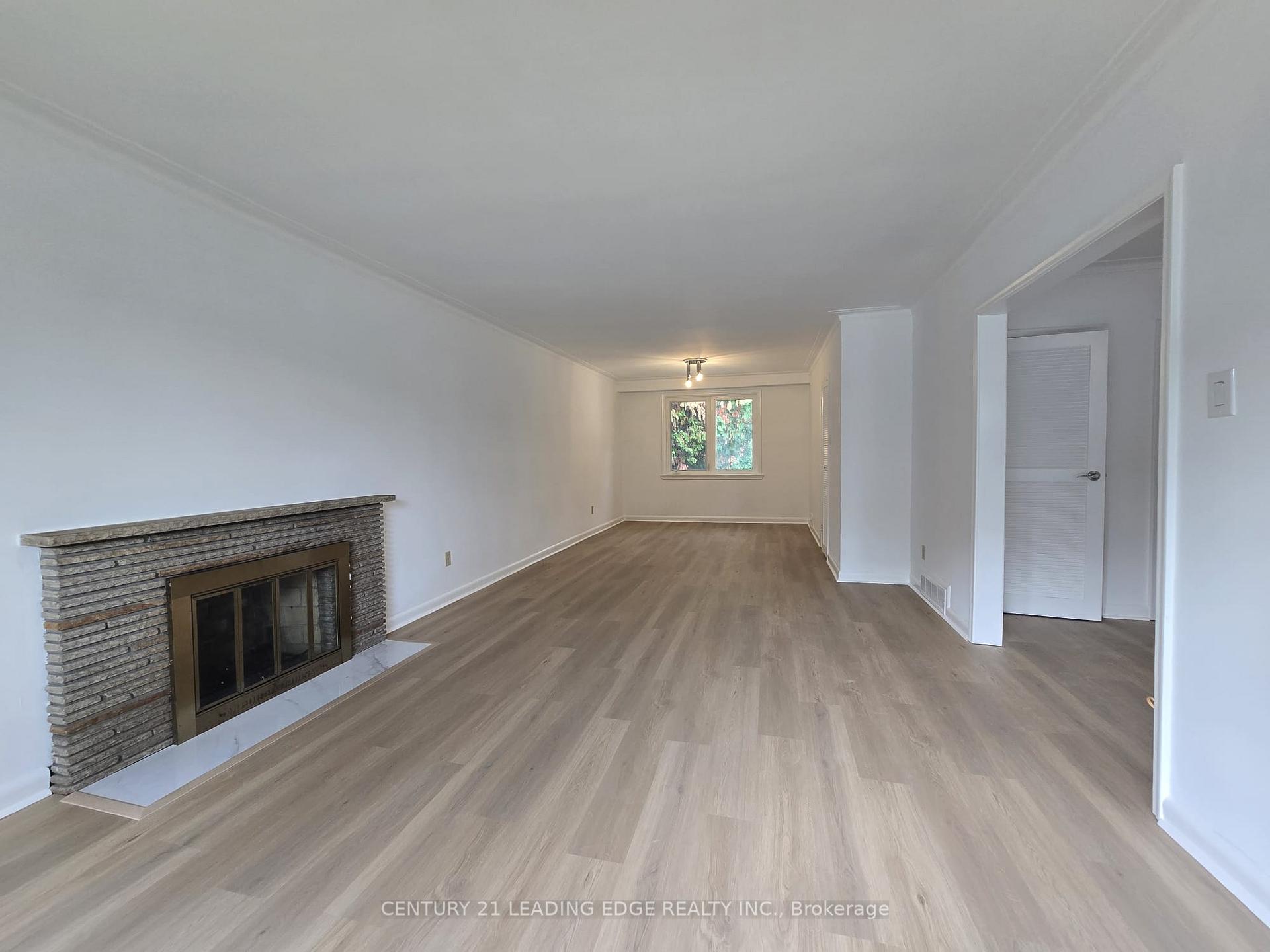 Photo 28 of 39 Sumner Heights Drive, North York, Bayview Village — HOMEH