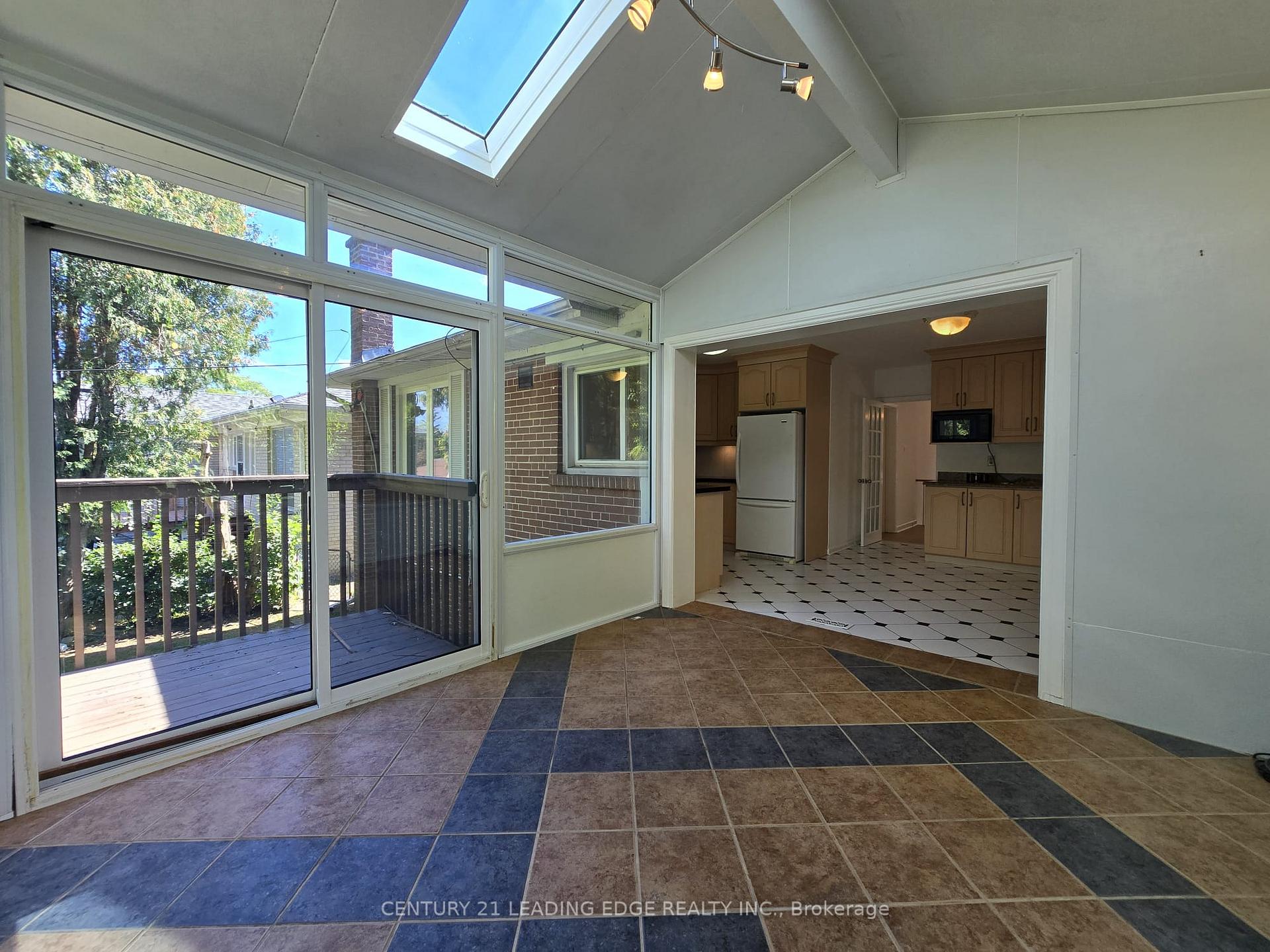 Photo 34 of 39 Sumner Heights Drive, North York, Bayview Village — HOMEH