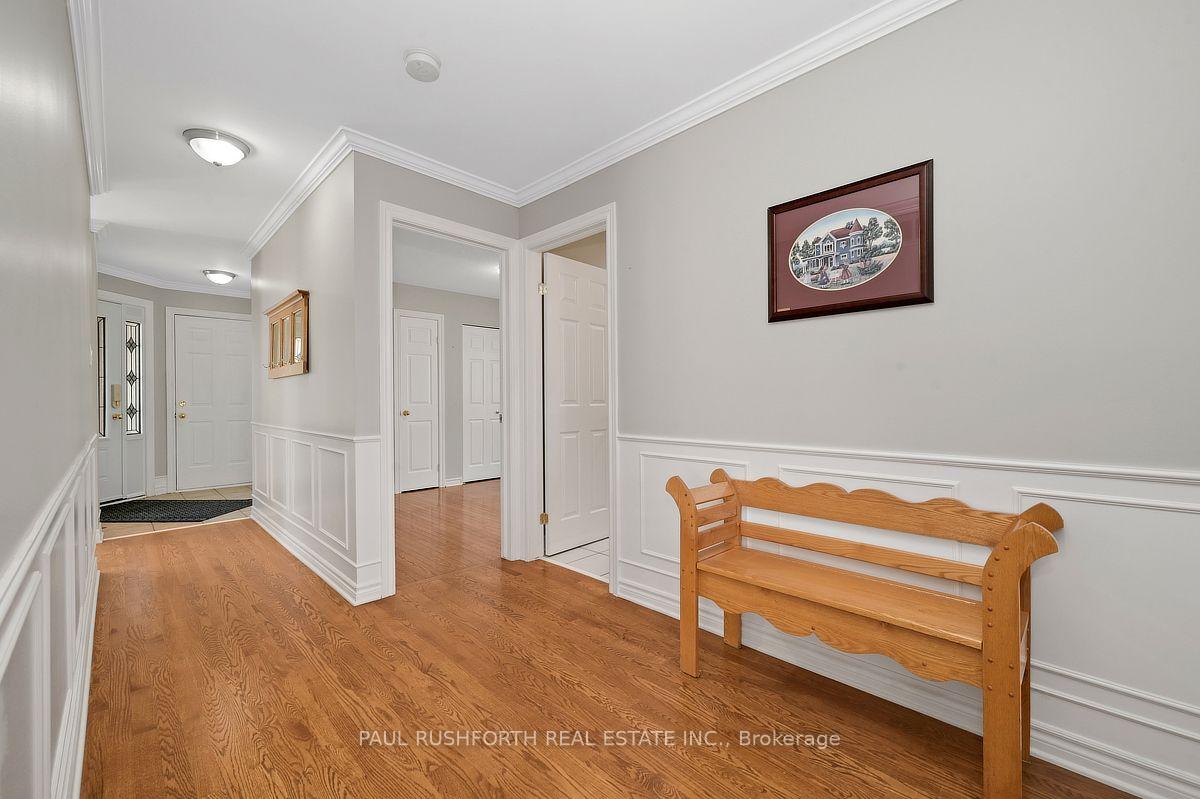 Photo 4 of 1025 Valin Street, Ottawa, Fallingbrook/Gardenway South — HOMEH