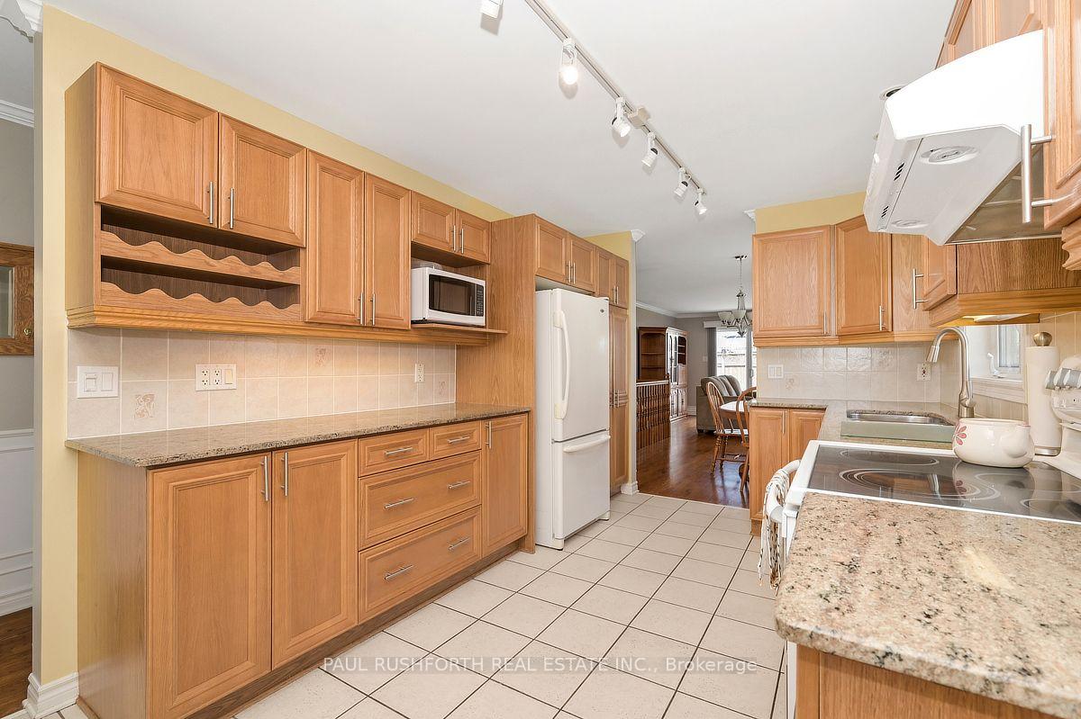 Photo 15 of 1025 Valin Street, Ottawa, Fallingbrook/Gardenway South — HOMEH