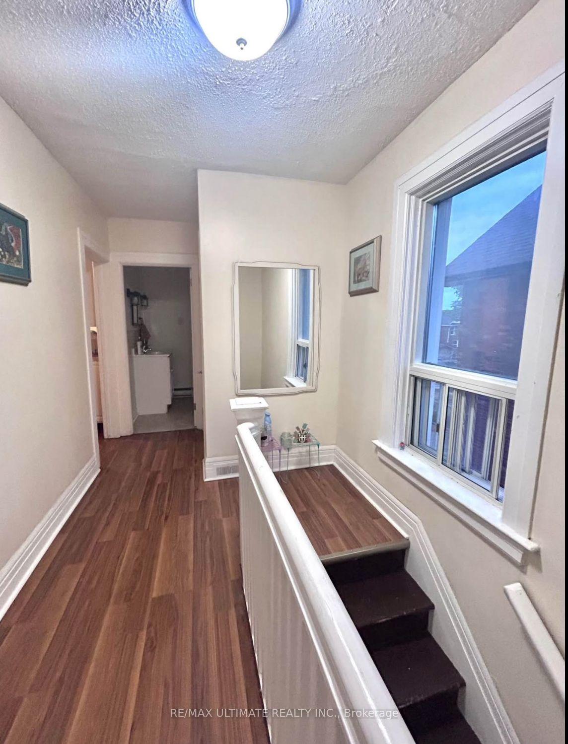 Photo 9 of 128 Elgin Street E, Oshawa, O'Neill — HOMEH