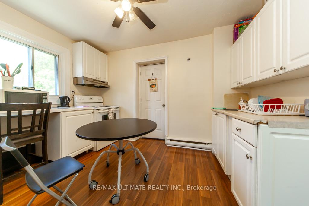 Photo 14 of 128 Elgin Street E, Oshawa, O'Neill — HOMEH