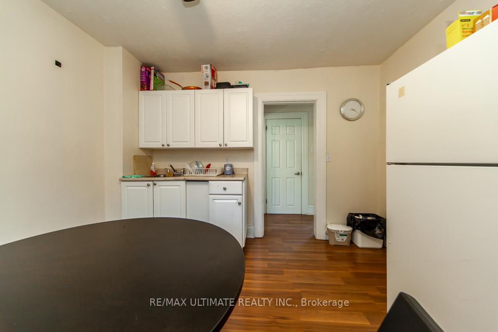 Photo 16 of 128 Elgin Street E, Oshawa, O'Neill — HOMEH