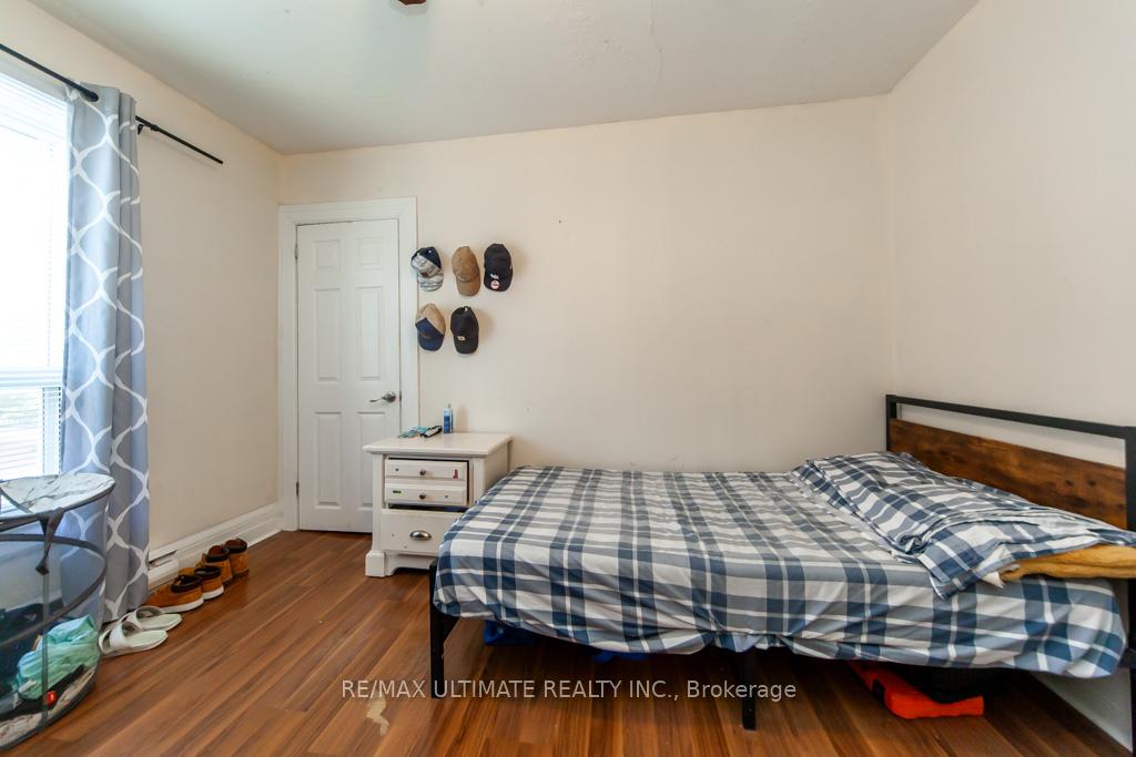 Photo 23 of 128 Elgin Street E, Oshawa, O'Neill — HOMEH