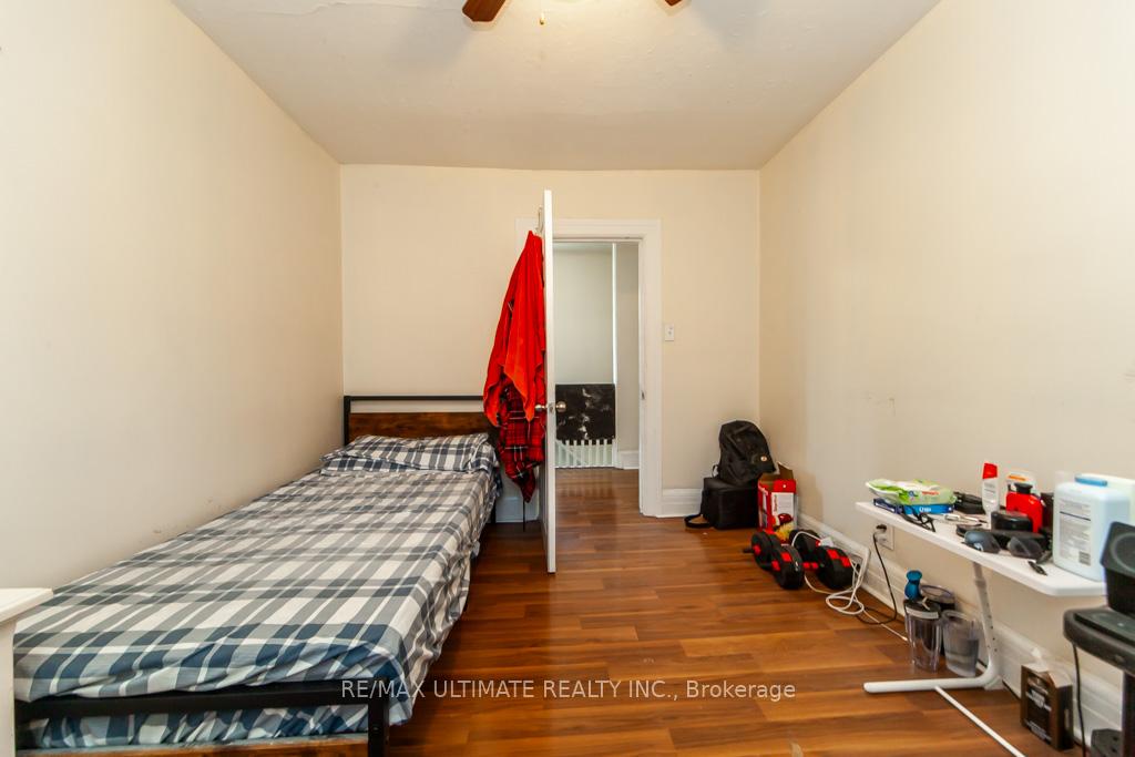 Photo 24 of 128 Elgin Street E, Oshawa, O'Neill — HOMEH