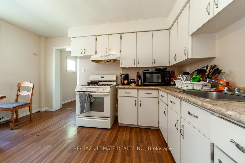 Photo 30 of 128 Elgin Street E, Oshawa, O'Neill — HOMEH
