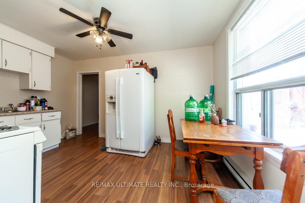 Photo 32 of 128 Elgin Street E, Oshawa, O'Neill — HOMEH