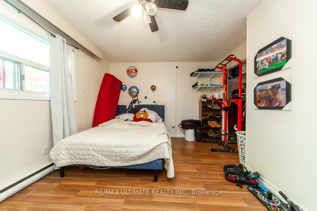 Photo 35 of 128 Elgin Street E, Oshawa, O'Neill — HOMEH