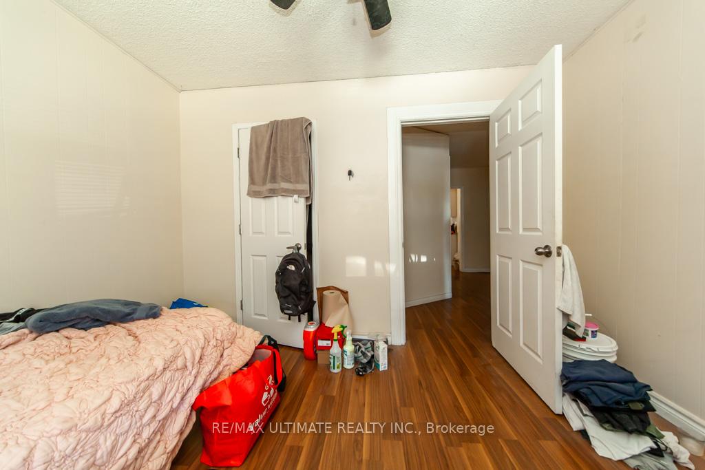 Photo 38 of 128 Elgin Street E, Oshawa, O'Neill — HOMEH