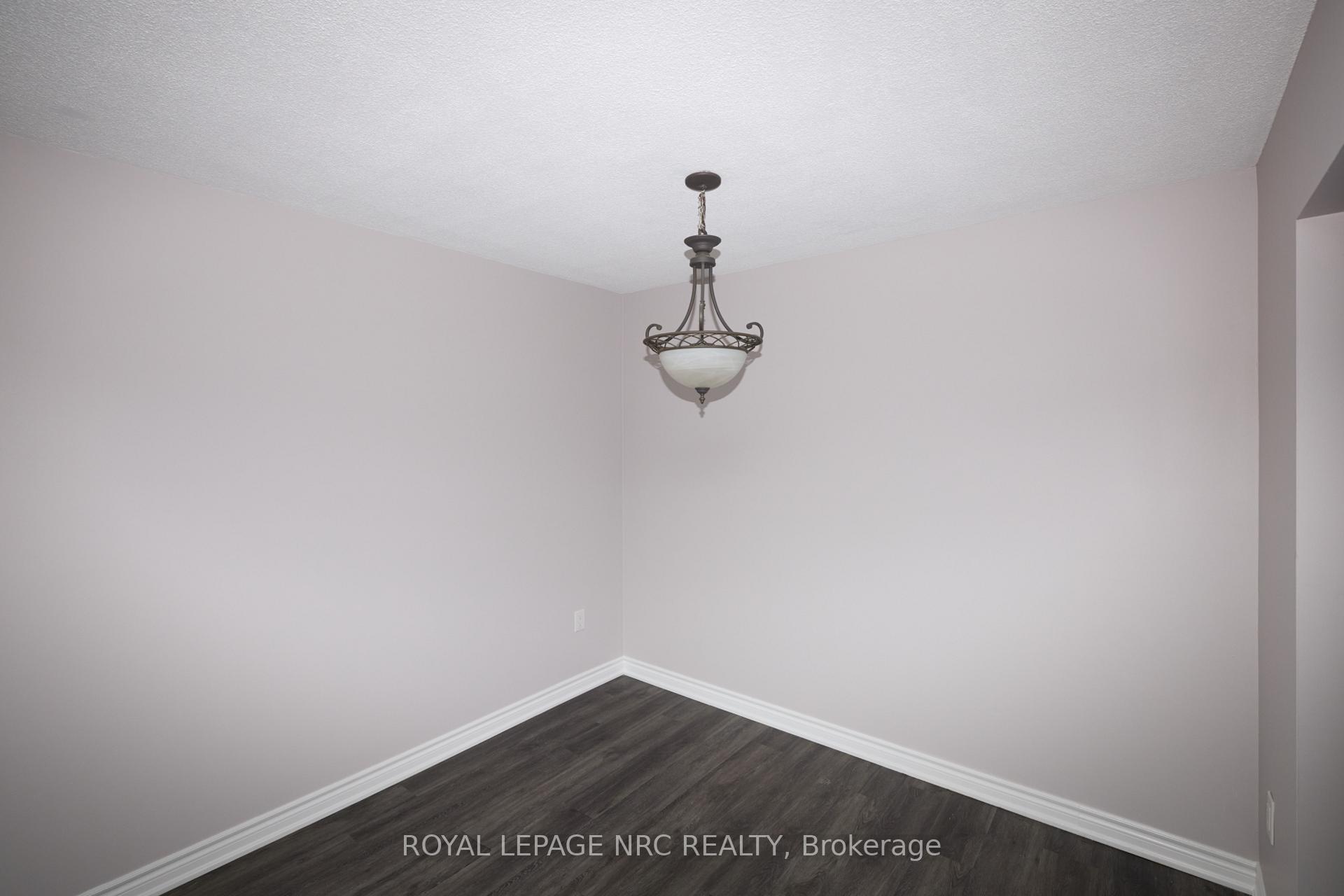 Photo 14 of Unit 11, 4839 Drummond Road, Niagara Falls, Morrison — HOMEH