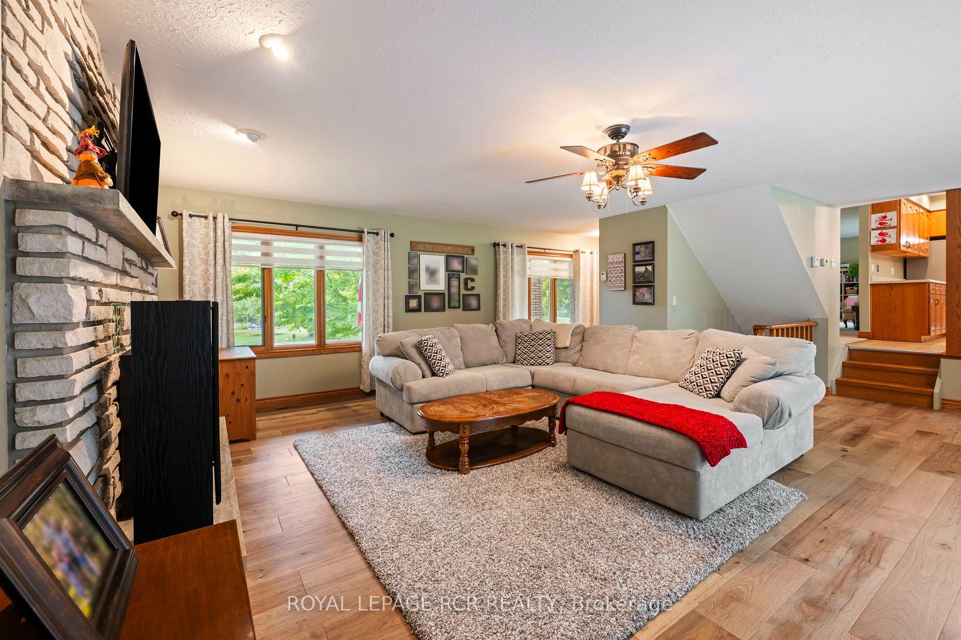 Photo 15 of 113 Birch Grove, Shelburne — HOMEH