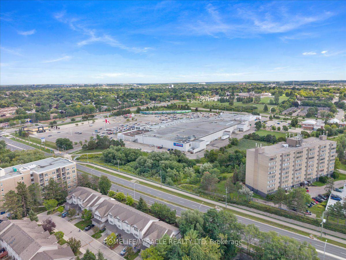 Photo 43 of 150 Bankside Drive, Kitchener, Highland West — HOMEH