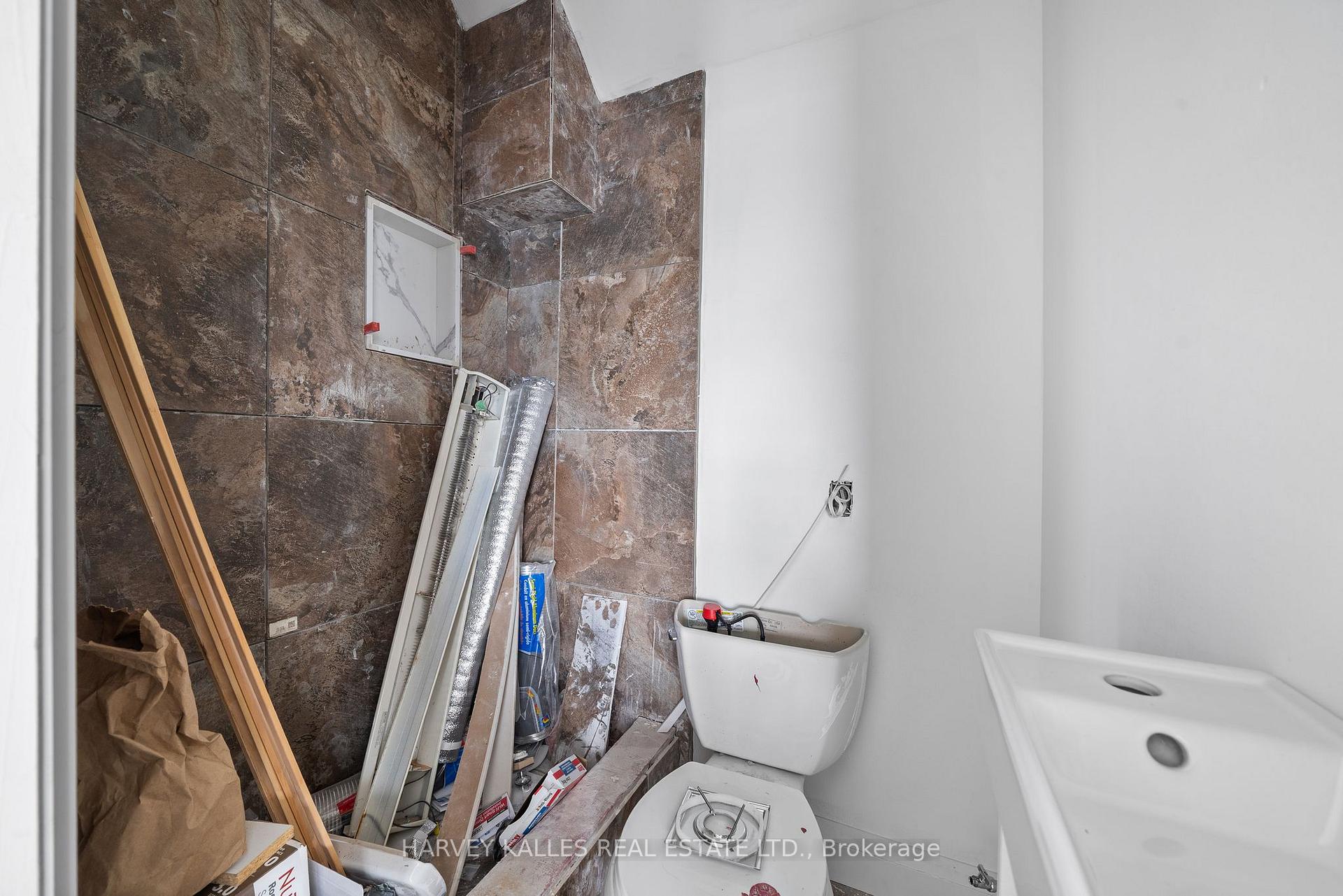Photo 40 of 58 Valhalla Lane, Prince Edward County, Athol — HOMEH